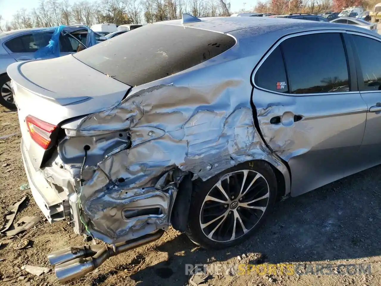 9 Photograph of a damaged car 4T1B11HK9KU281370 TOYOTA CAMRY 2019