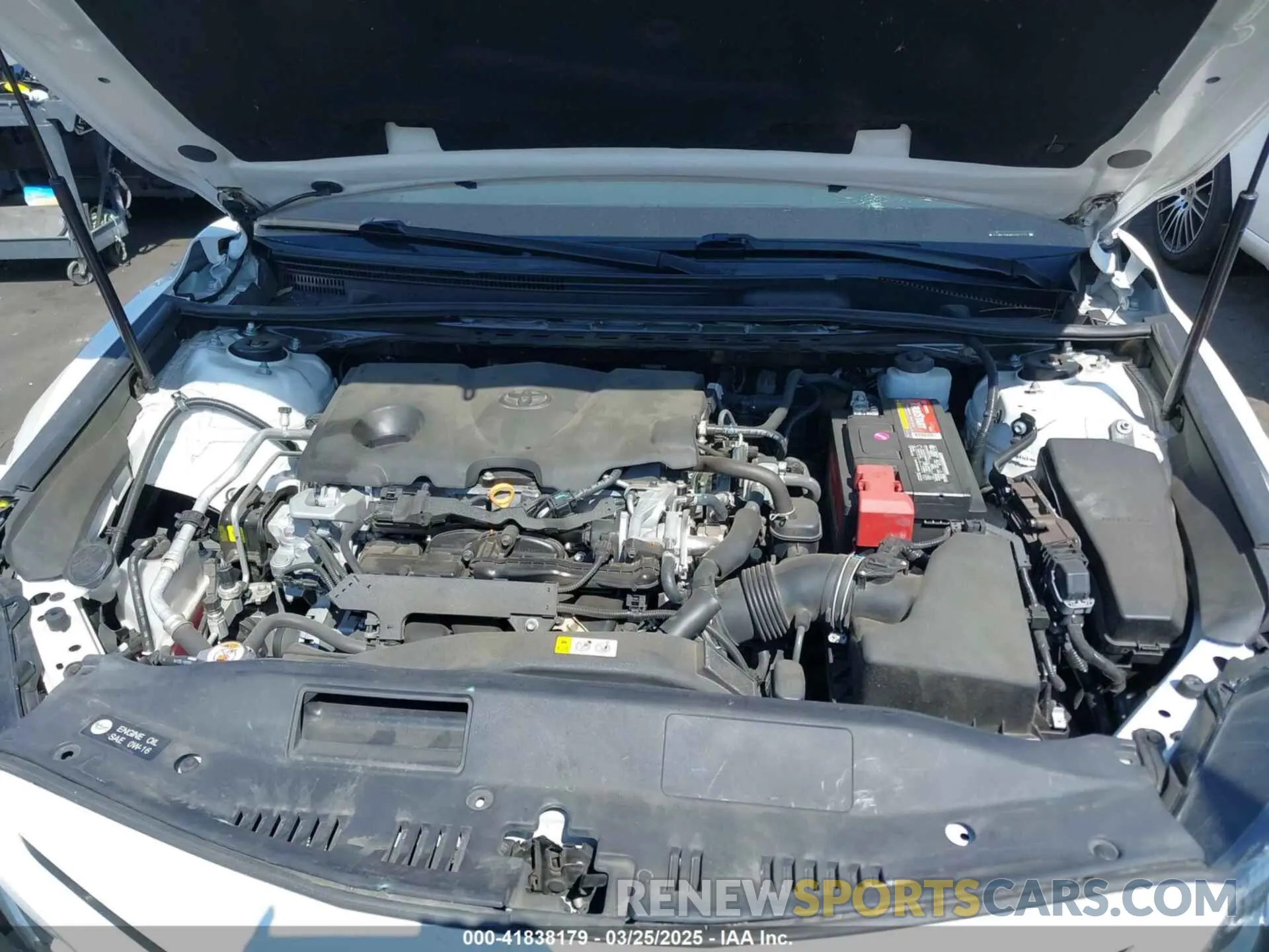 10 Photograph of a damaged car 4T1B11HK9KU281711 TOYOTA CAMRY 2019