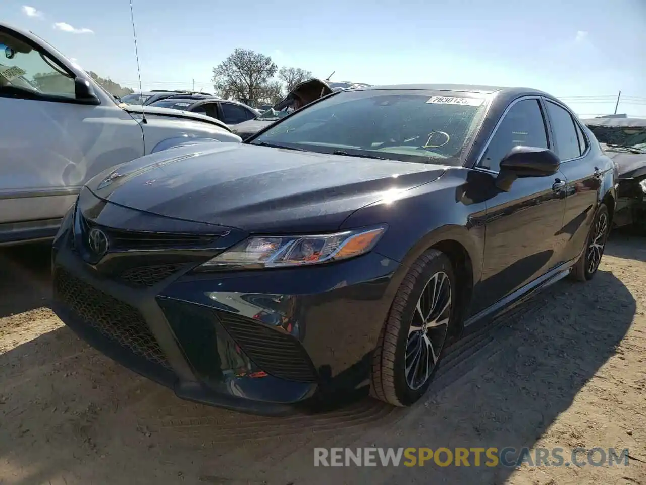 1 Photograph of a damaged car 4T1B11HK9KU284642 TOYOTA CAMRY 2019