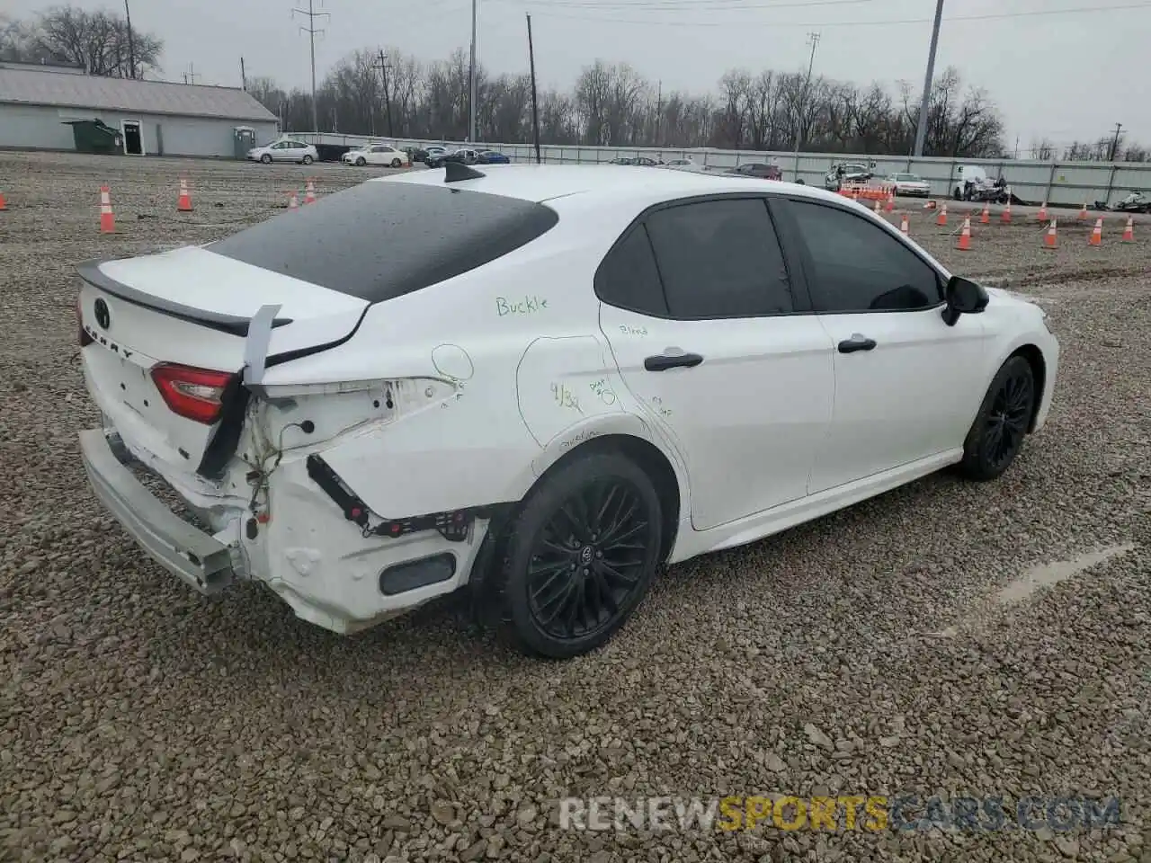 3 Photograph of a damaged car 4T1B11HK9KU286553 TOYOTA CAMRY 2019