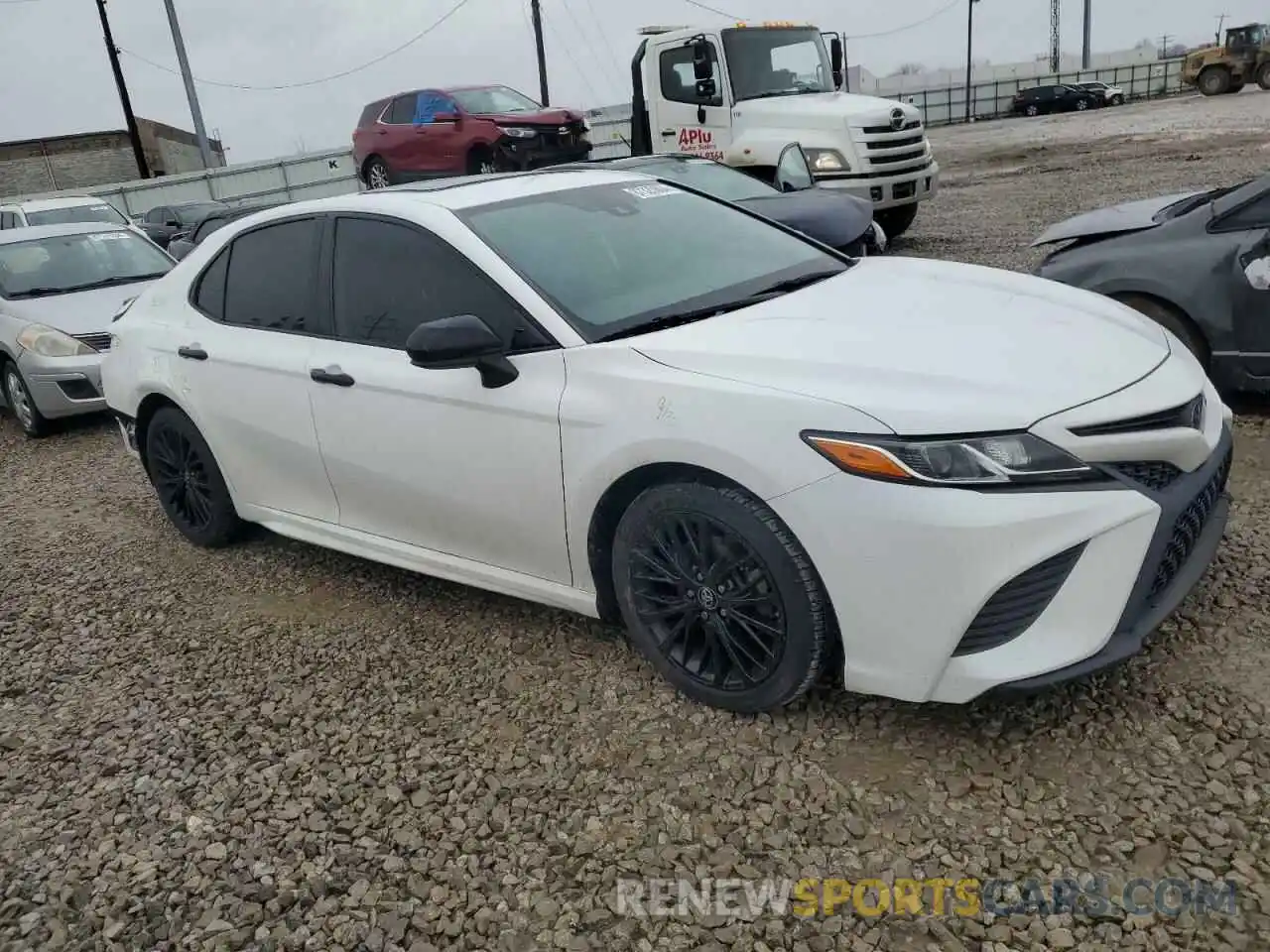 4 Photograph of a damaged car 4T1B11HK9KU286553 TOYOTA CAMRY 2019