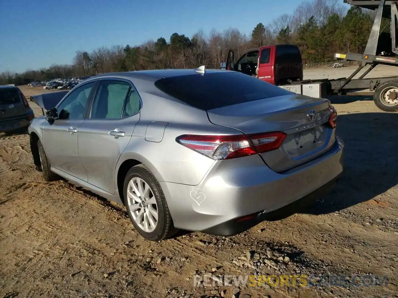 3 Photograph of a damaged car 4T1B11HK9KU286956 TOYOTA CAMRY 2019