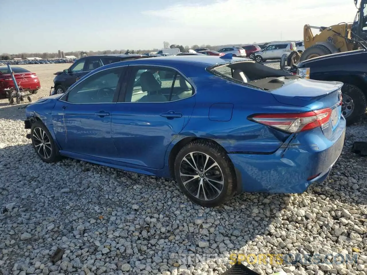 2 Photograph of a damaged car 4T1B11HK9KU291638 TOYOTA CAMRY 2019