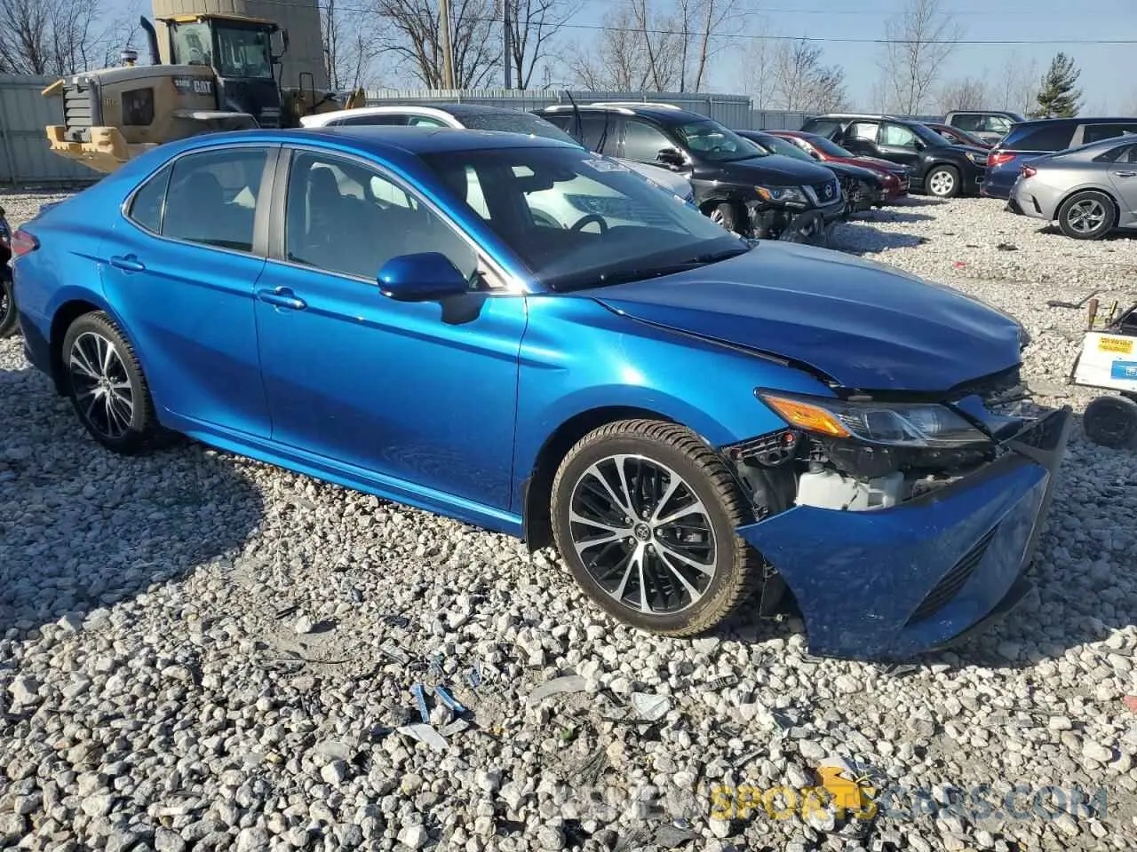 4 Photograph of a damaged car 4T1B11HK9KU291638 TOYOTA CAMRY 2019