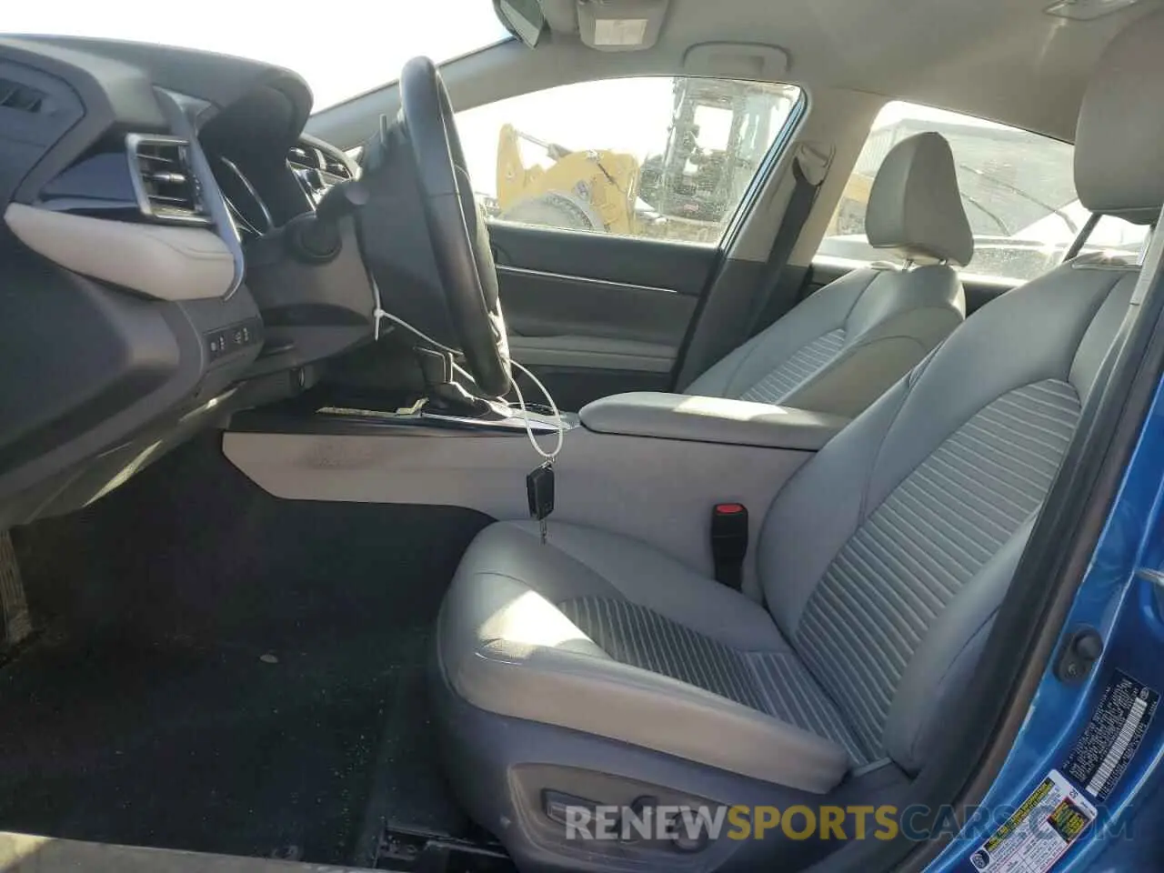 7 Photograph of a damaged car 4T1B11HK9KU291638 TOYOTA CAMRY 2019