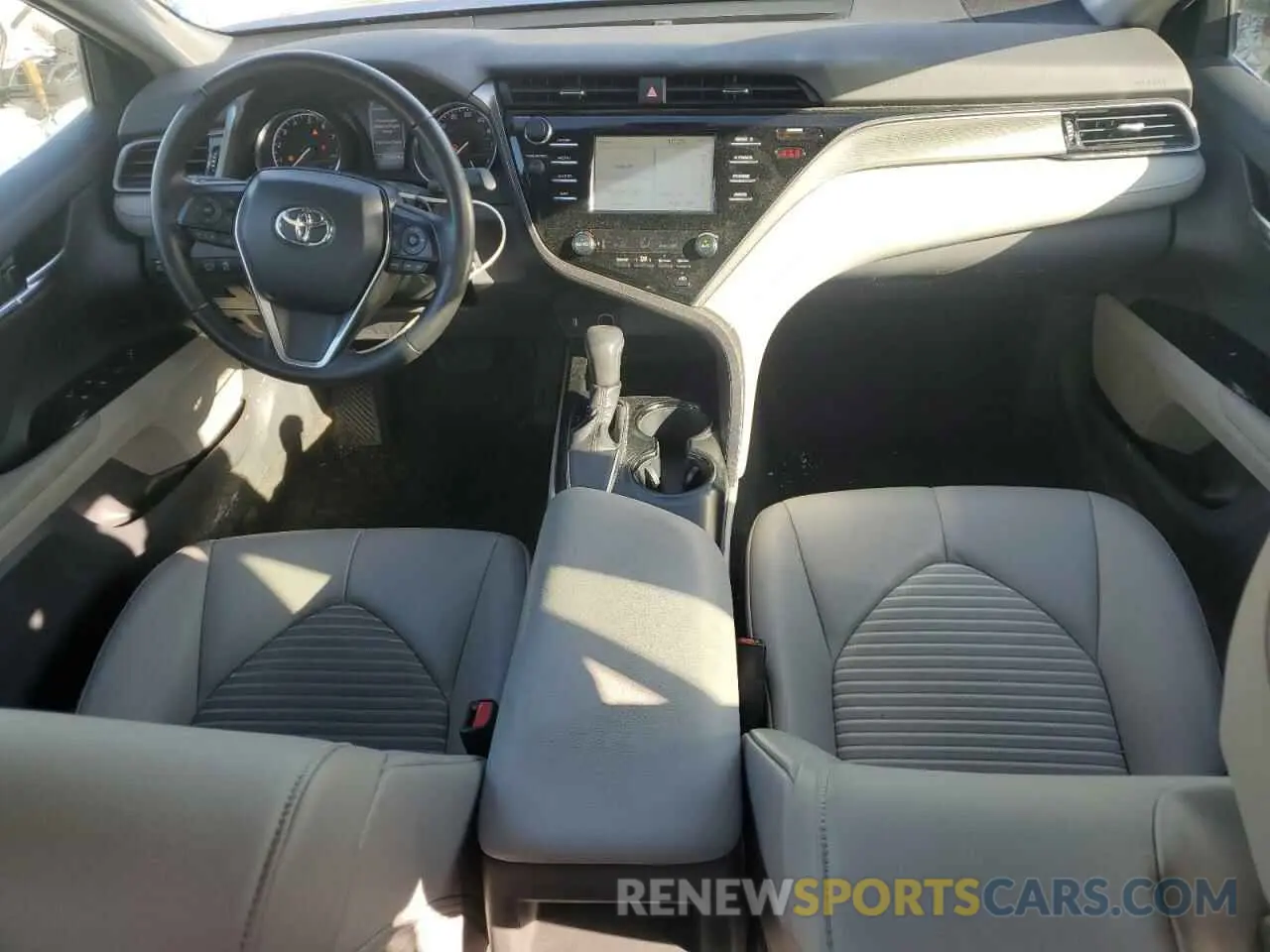 8 Photograph of a damaged car 4T1B11HK9KU291638 TOYOTA CAMRY 2019