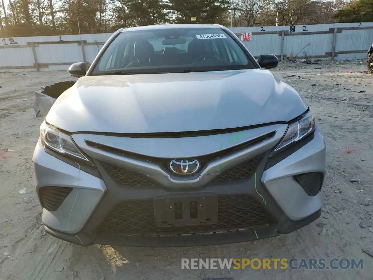 5 Photograph of a damaged car 4T1B11HK9KU294622 TOYOTA CAMRY 2019