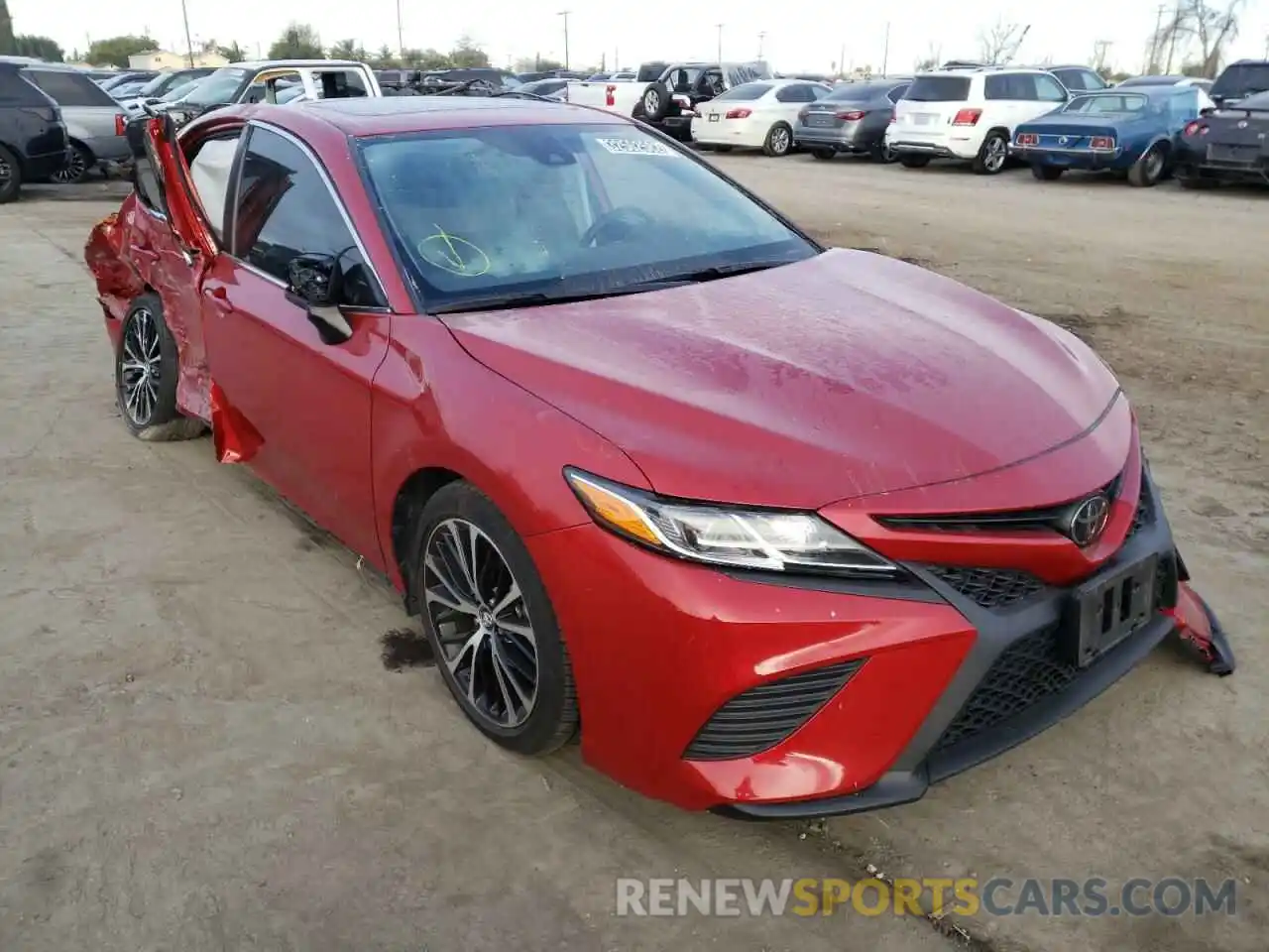 1 Photograph of a damaged car 4T1B11HK9KU295706 TOYOTA CAMRY 2019