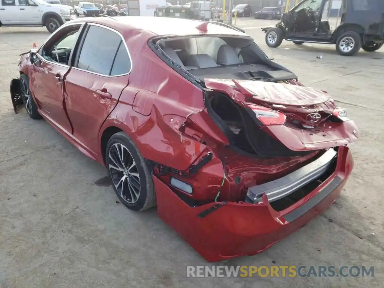 3 Photograph of a damaged car 4T1B11HK9KU295706 TOYOTA CAMRY 2019