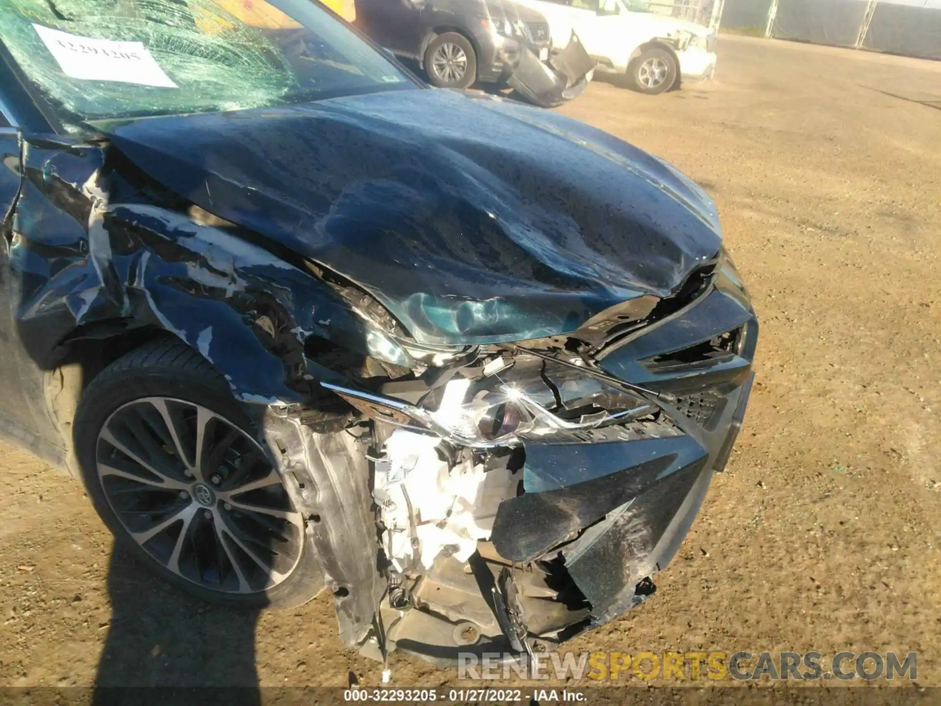 6 Photograph of a damaged car 4T1B11HK9KU300130 TOYOTA CAMRY 2019