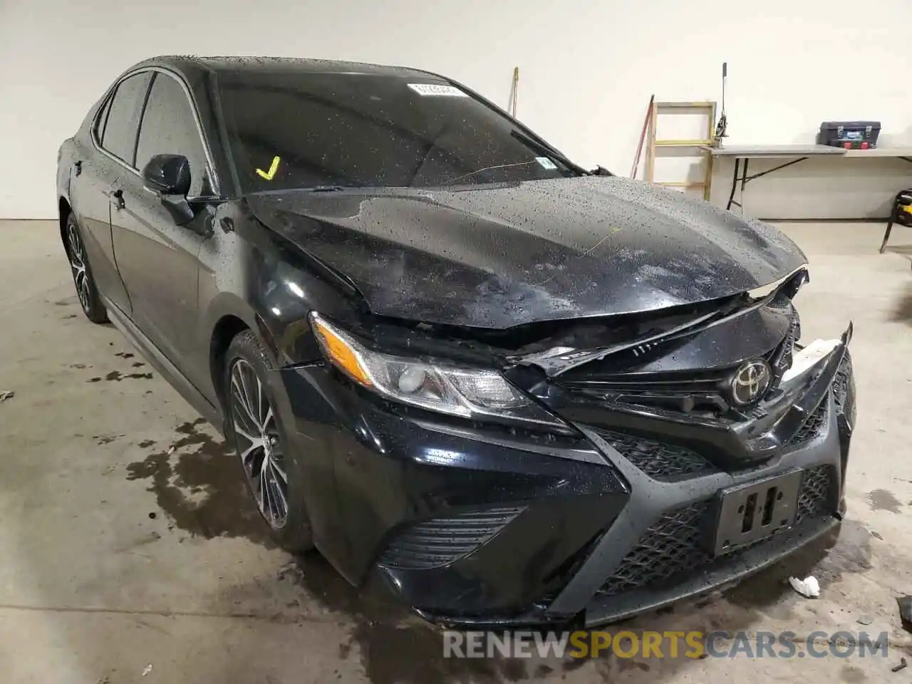 1 Photograph of a damaged car 4T1B11HK9KU683664 TOYOTA CAMRY 2019