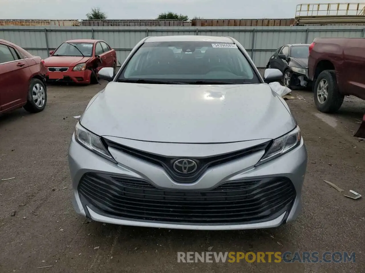 5 Photograph of a damaged car 4T1B11HK9KU684202 TOYOTA CAMRY 2019