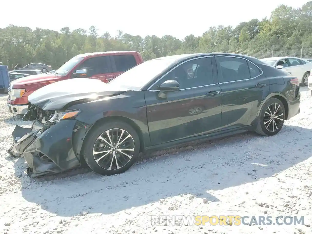 1 Photograph of a damaged car 4T1B11HK9KU687469 TOYOTA CAMRY 2019