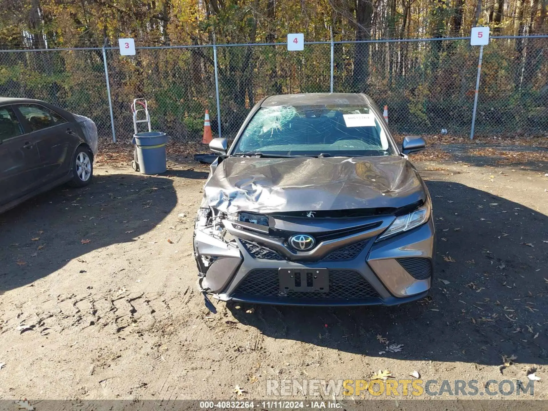 13 Photograph of a damaged car 4T1B11HK9KU691411 TOYOTA CAMRY 2019