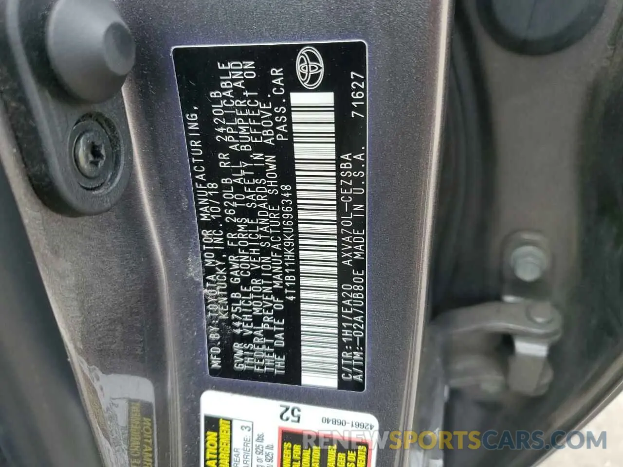 12 Photograph of a damaged car 4T1B11HK9KU696348 TOYOTA CAMRY 2019