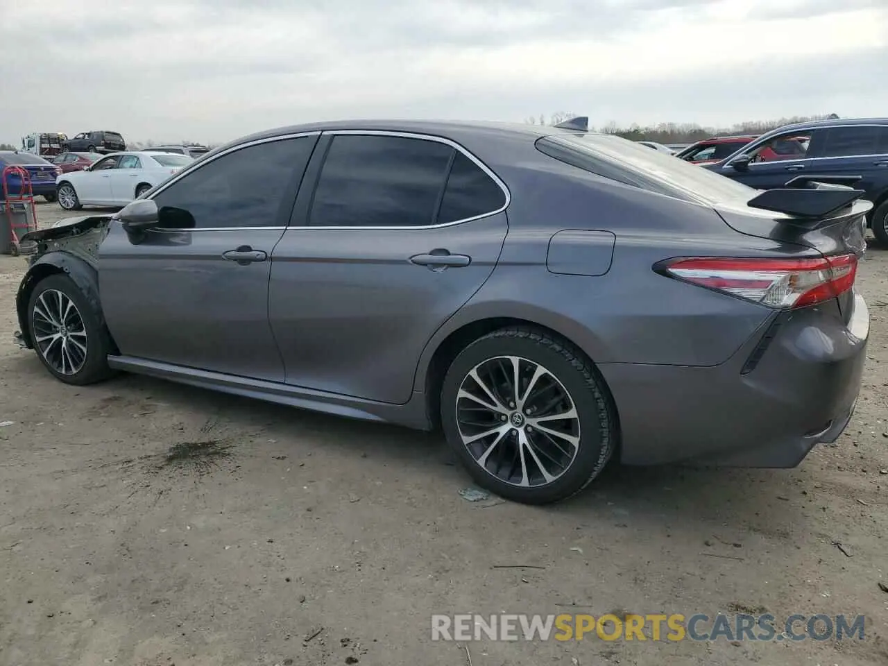 2 Photograph of a damaged car 4T1B11HK9KU696348 TOYOTA CAMRY 2019
