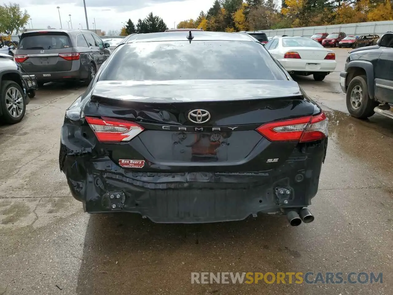6 Photograph of a damaged car 4T1B11HK9KU698536 TOYOTA CAMRY 2019