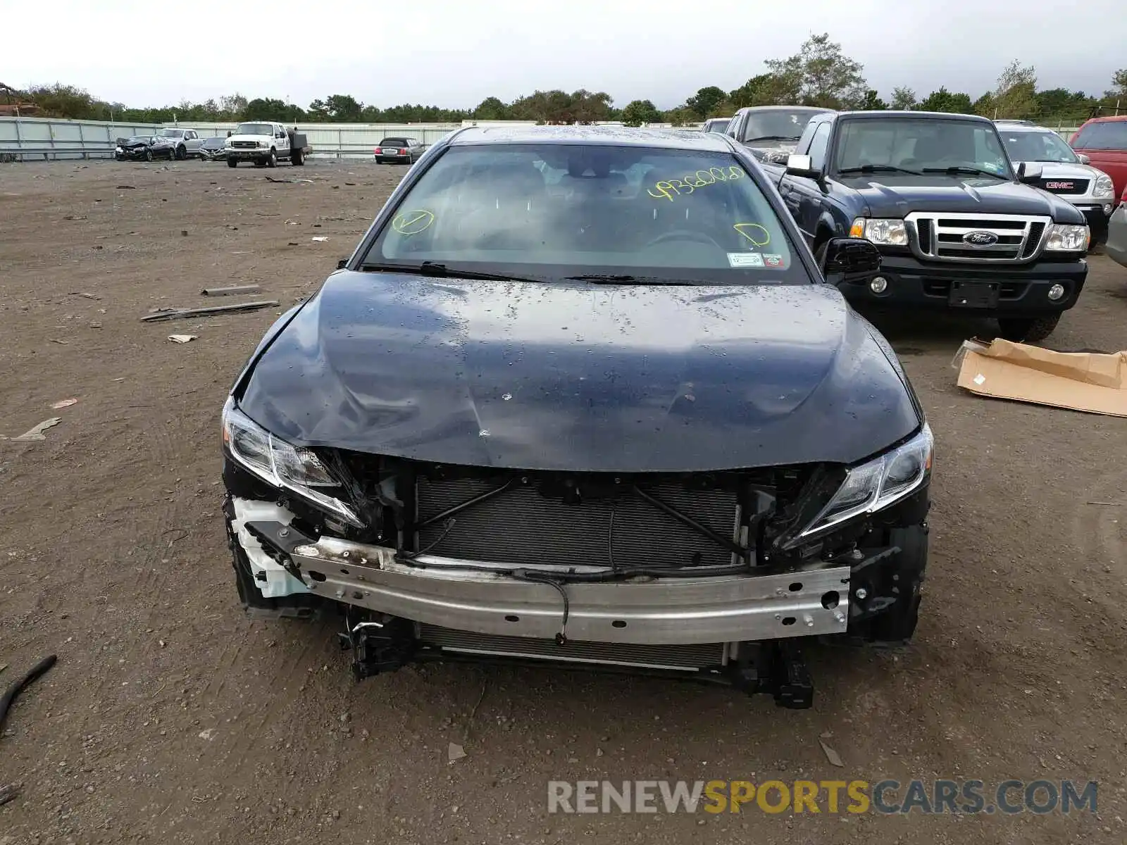 9 Photograph of a damaged car 4T1B11HK9KU698682 TOYOTA CAMRY 2019