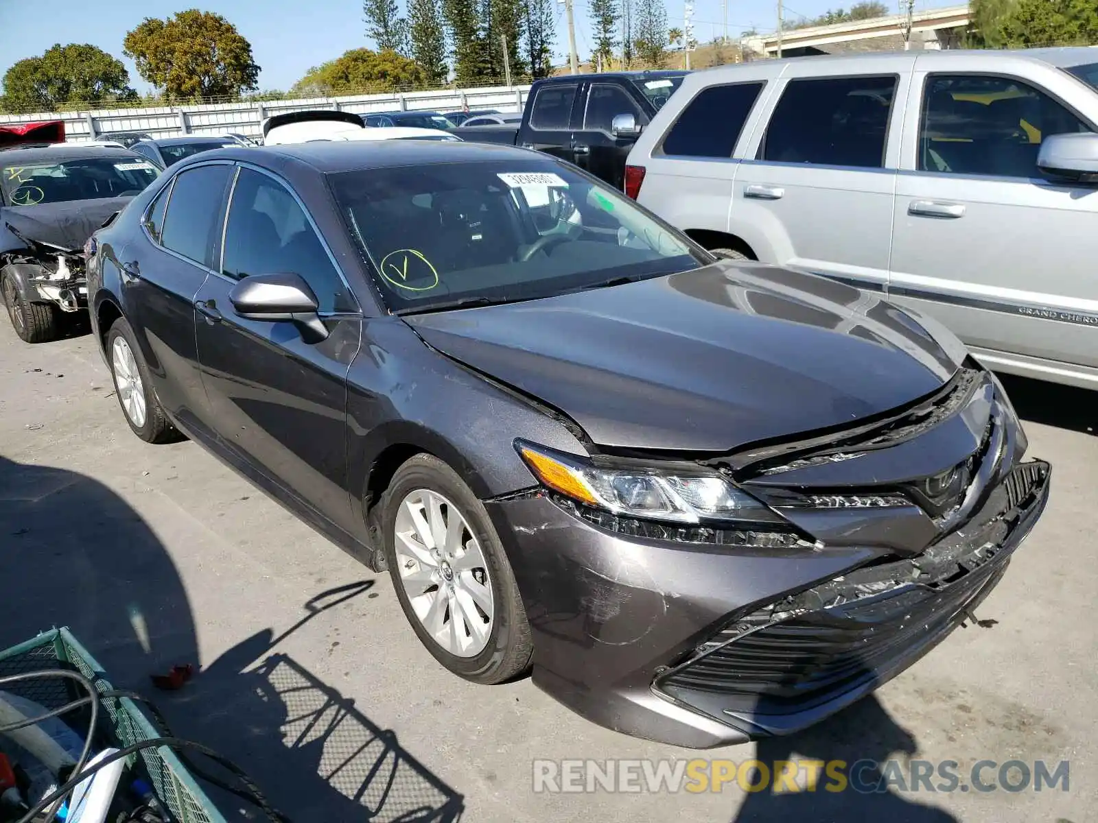 1 Photograph of a damaged car 4T1B11HK9KU698732 TOYOTA CAMRY 2019