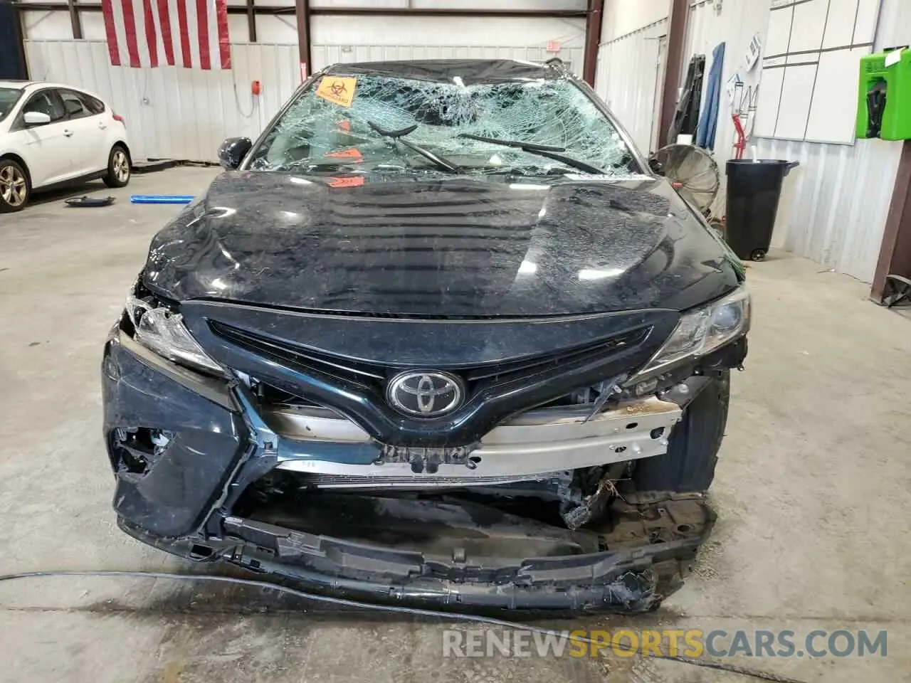 5 Photograph of a damaged car 4T1B11HK9KU699136 TOYOTA CAMRY 2019