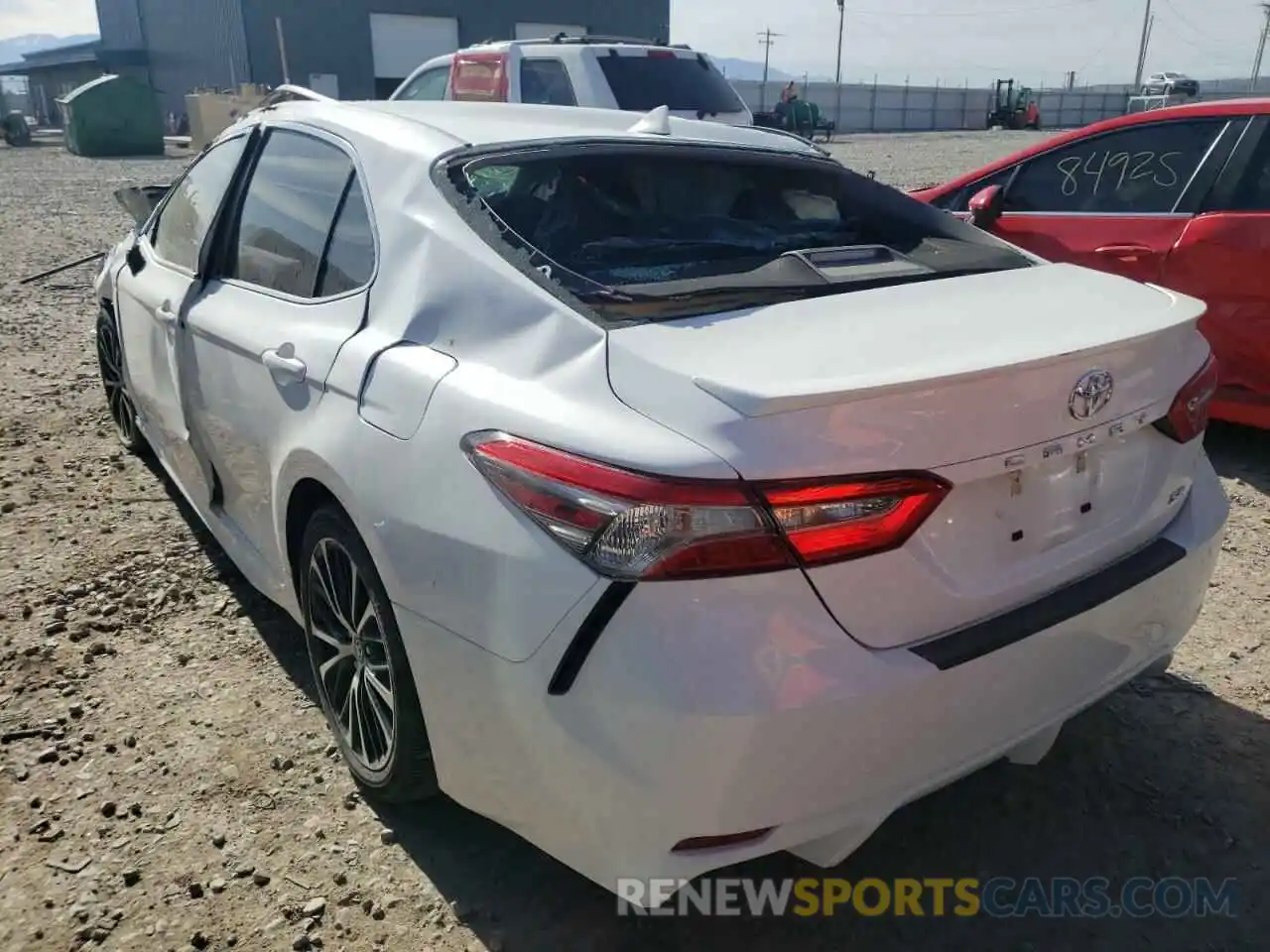 3 Photograph of a damaged car 4T1B11HK9KU705338 TOYOTA CAMRY 2019