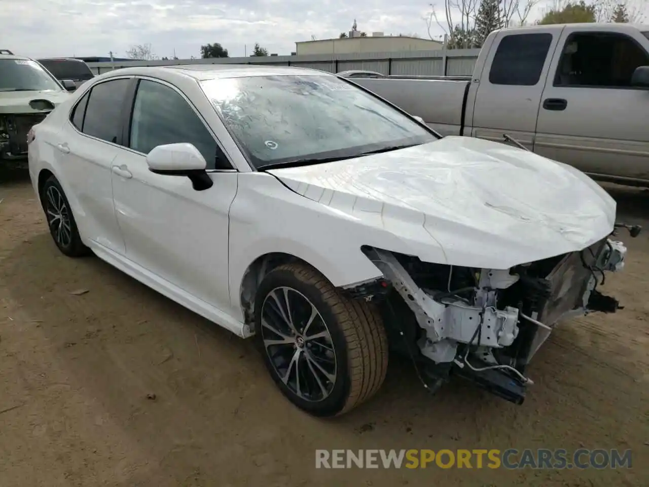 1 Photograph of a damaged car 4T1B11HK9KU707610 TOYOTA CAMRY 2019