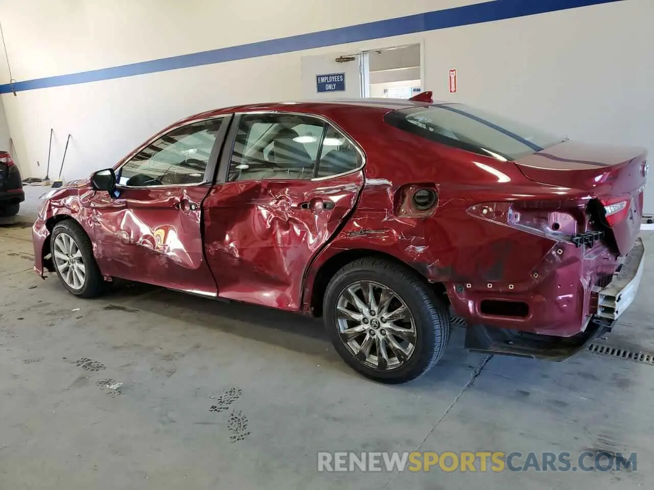 2 Photograph of a damaged car 4T1B11HK9KU712953 TOYOTA CAMRY 2019