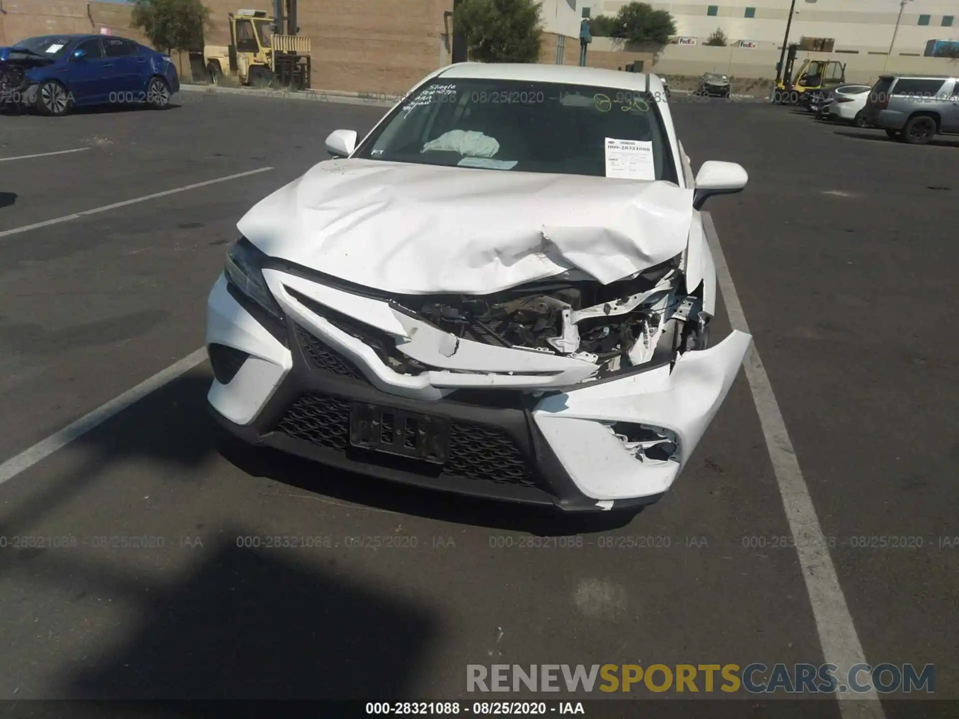 6 Photograph of a damaged car 4T1B11HK9KU714590 TOYOTA CAMRY 2019