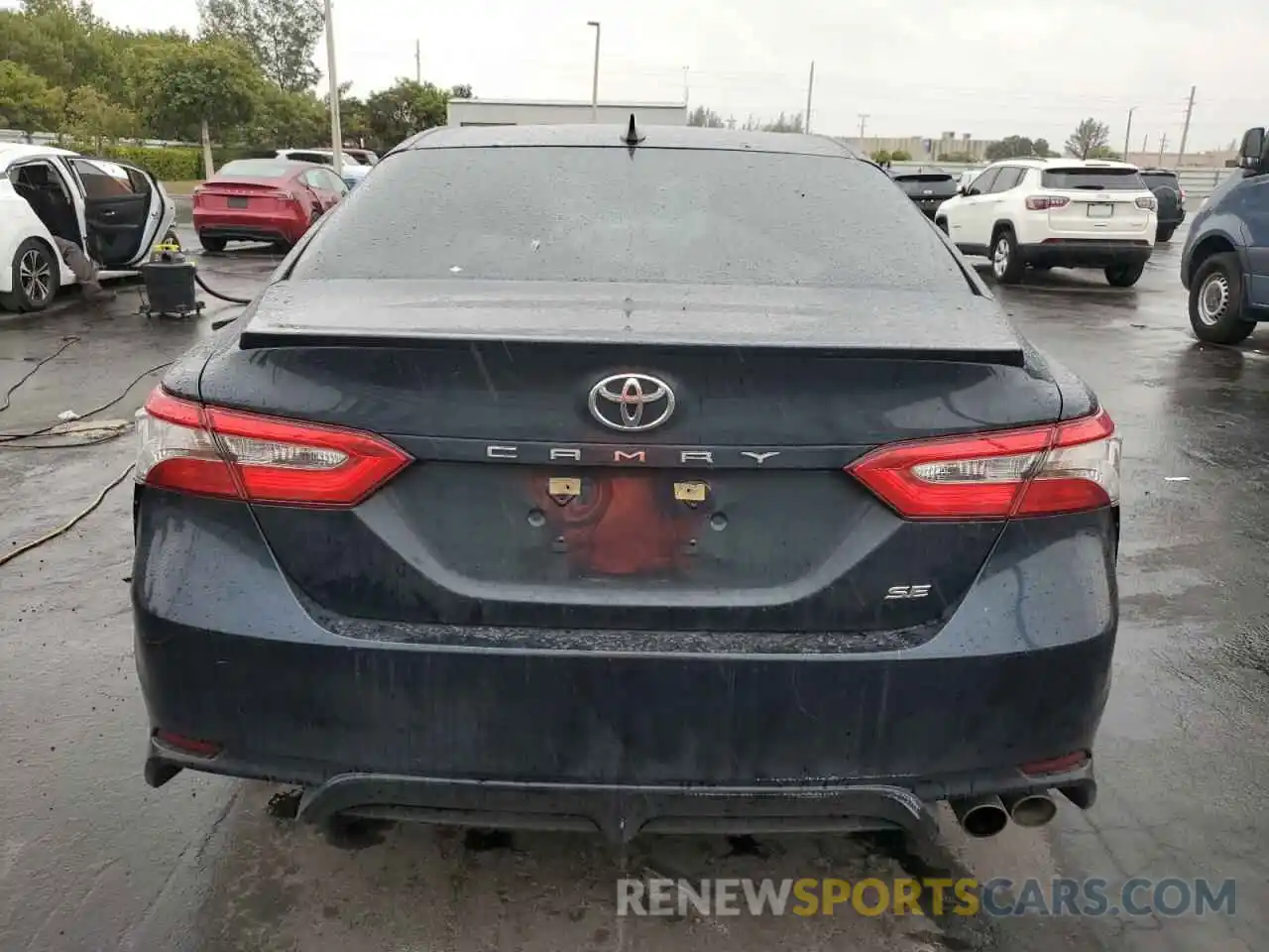 6 Photograph of a damaged car 4T1B11HK9KU715190 TOYOTA CAMRY 2019