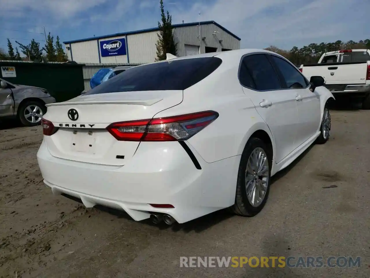 4 Photograph of a damaged car 4T1B11HK9KU717506 TOYOTA CAMRY 2019