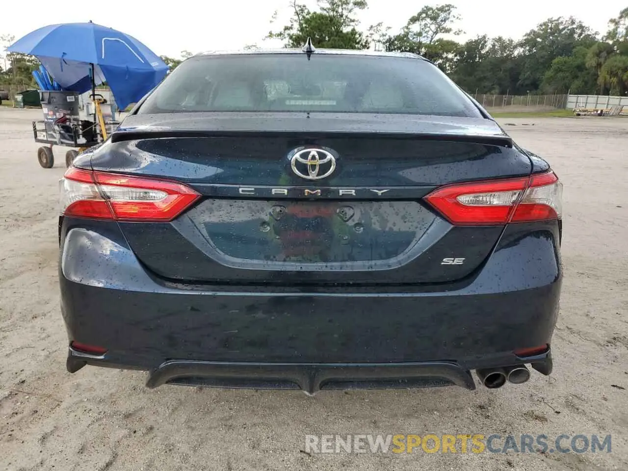 6 Photograph of a damaged car 4T1B11HK9KU718297 TOYOTA CAMRY 2019