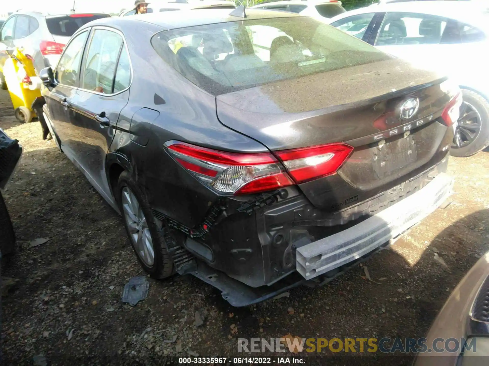 3 Photograph of a damaged car 4T1B11HK9KU721068 TOYOTA CAMRY 2019