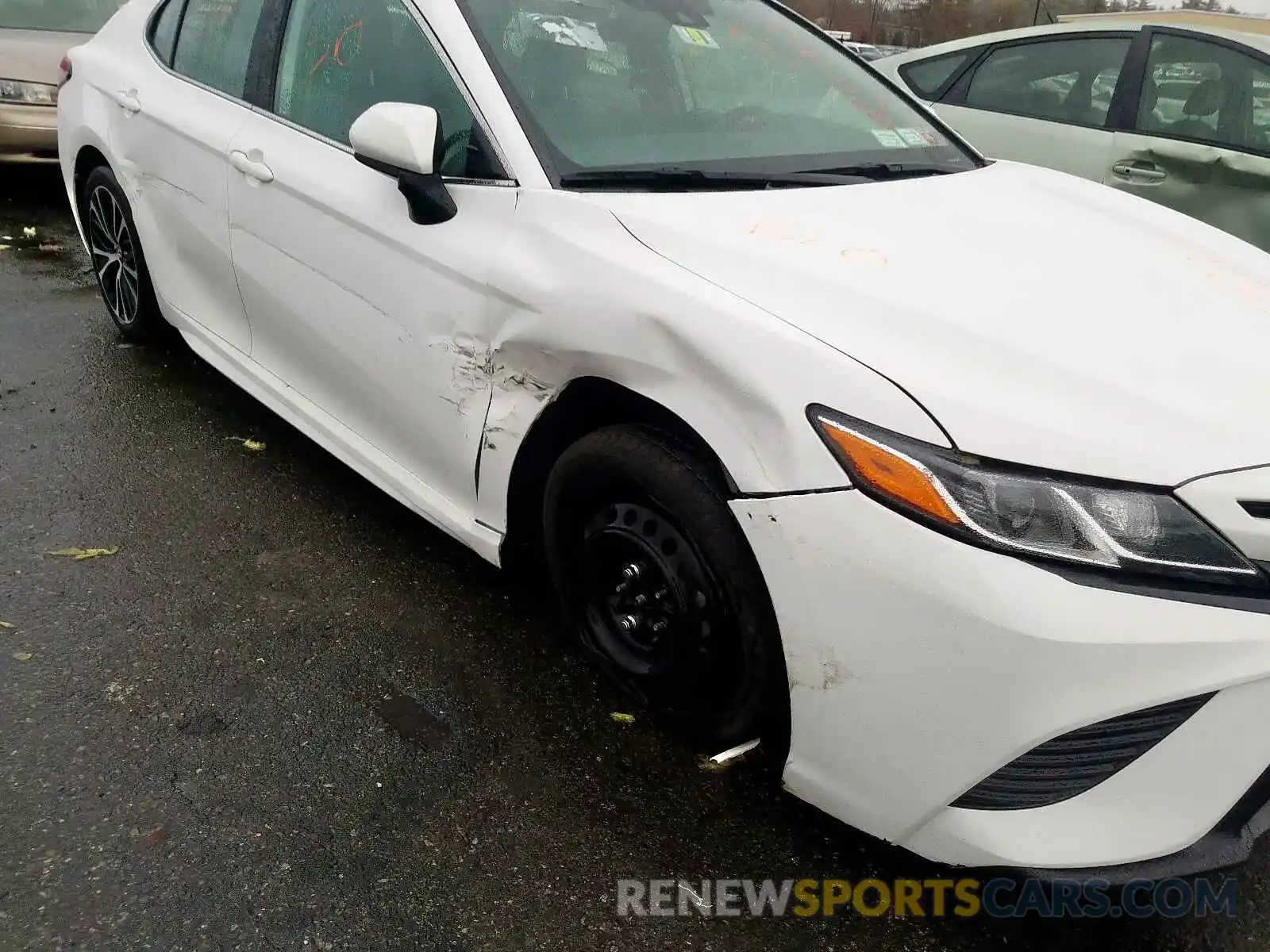 9 Photograph of a damaged car 4T1B11HK9KU728442 TOYOTA CAMRY 2019