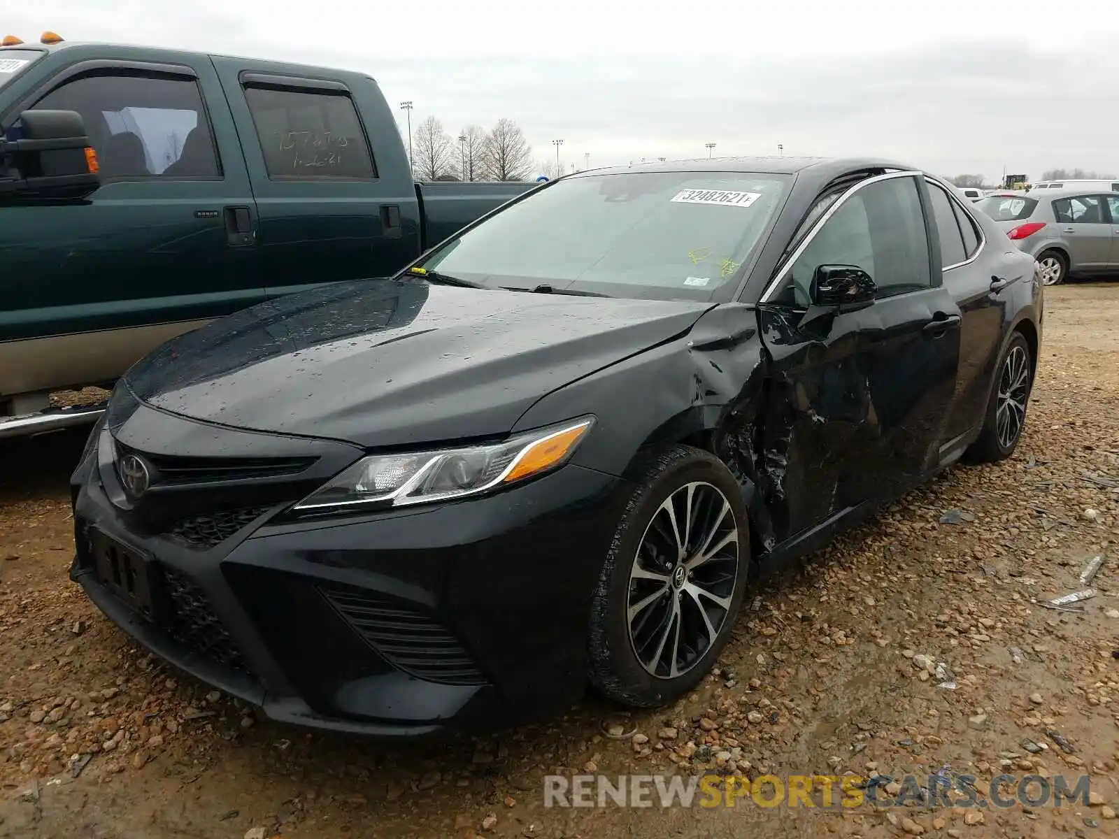 2 Photograph of a damaged car 4T1B11HK9KU728893 TOYOTA CAMRY 2019