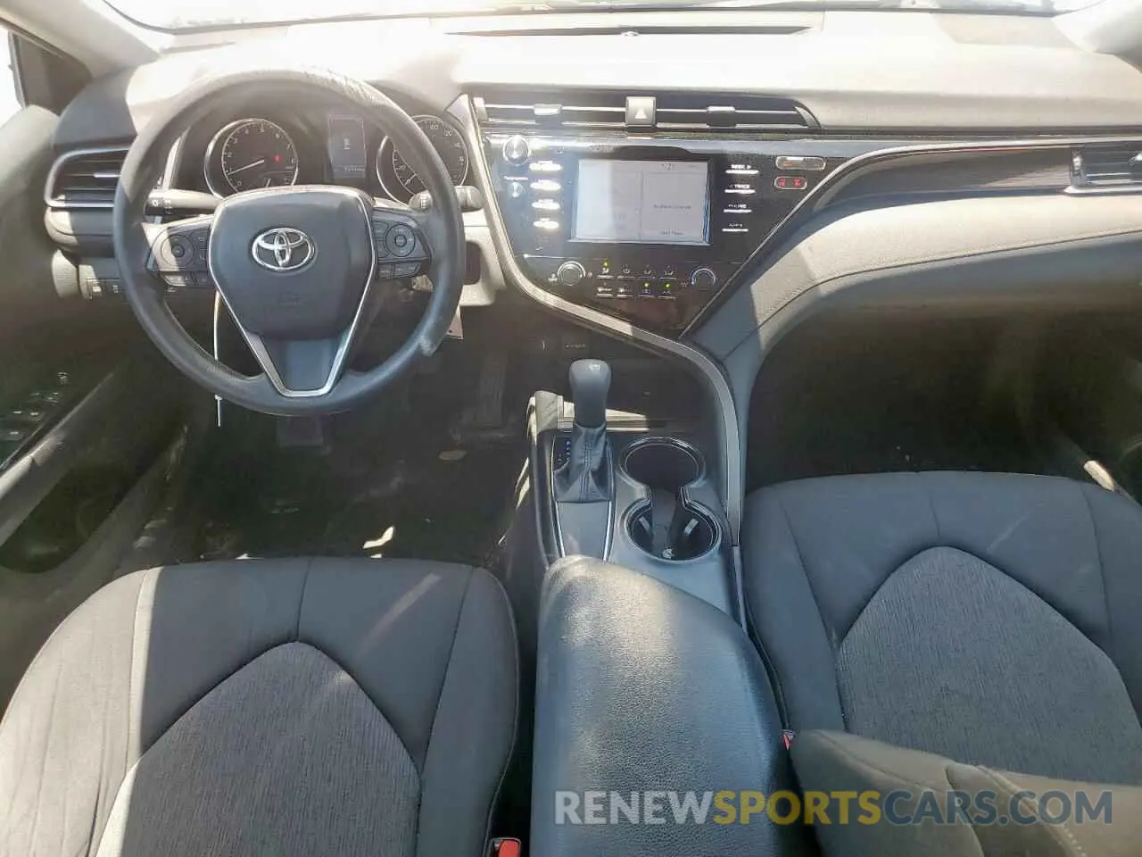 8 Photograph of a damaged car 4T1B11HK9KU729395 TOYOTA CAMRY 2019