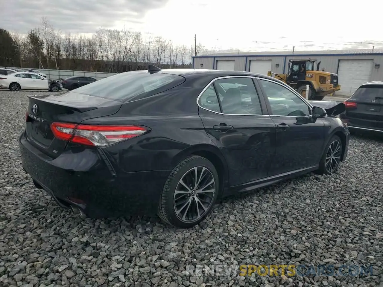 3 Photograph of a damaged car 4T1B11HK9KU733446 TOYOTA CAMRY 2019