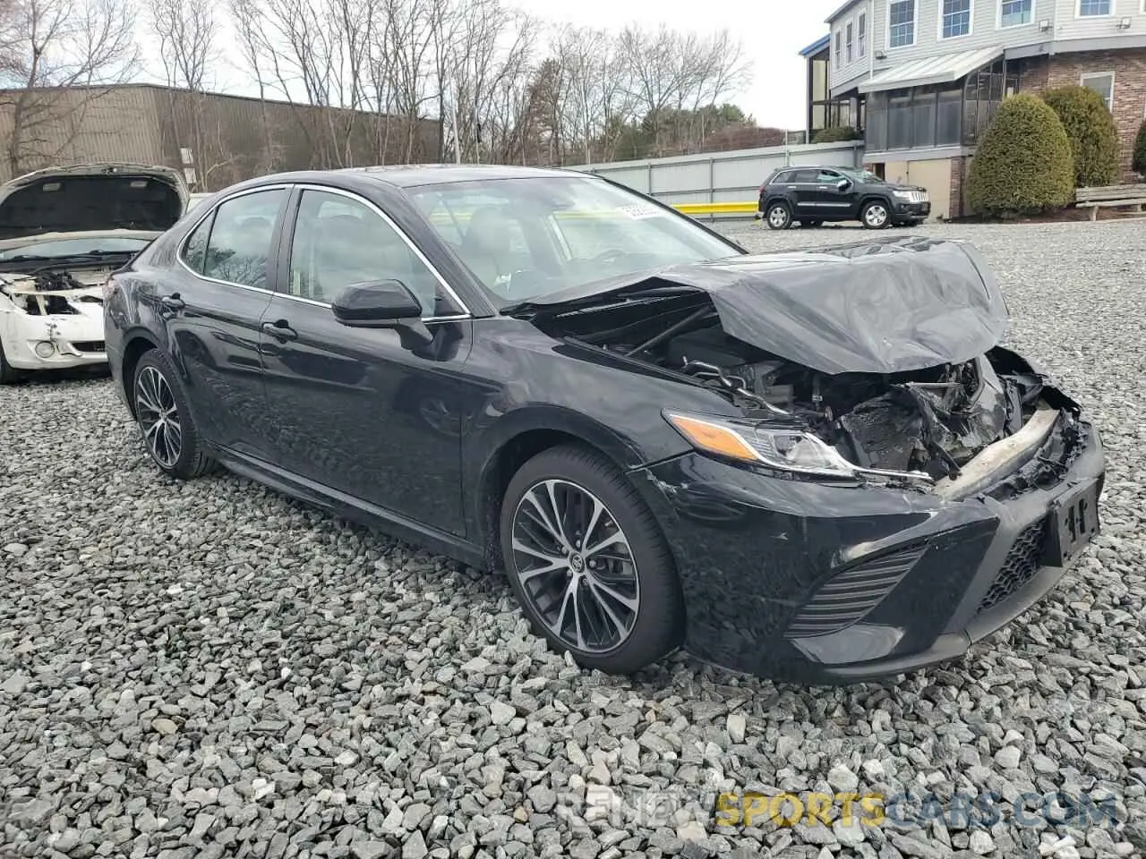 4 Photograph of a damaged car 4T1B11HK9KU733446 TOYOTA CAMRY 2019
