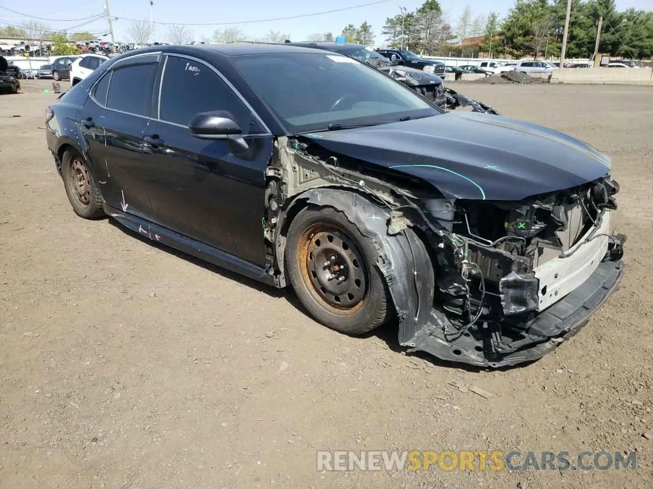 4 Photograph of a damaged car 4T1B11HK9KU735410 TOYOTA CAMRY 2019