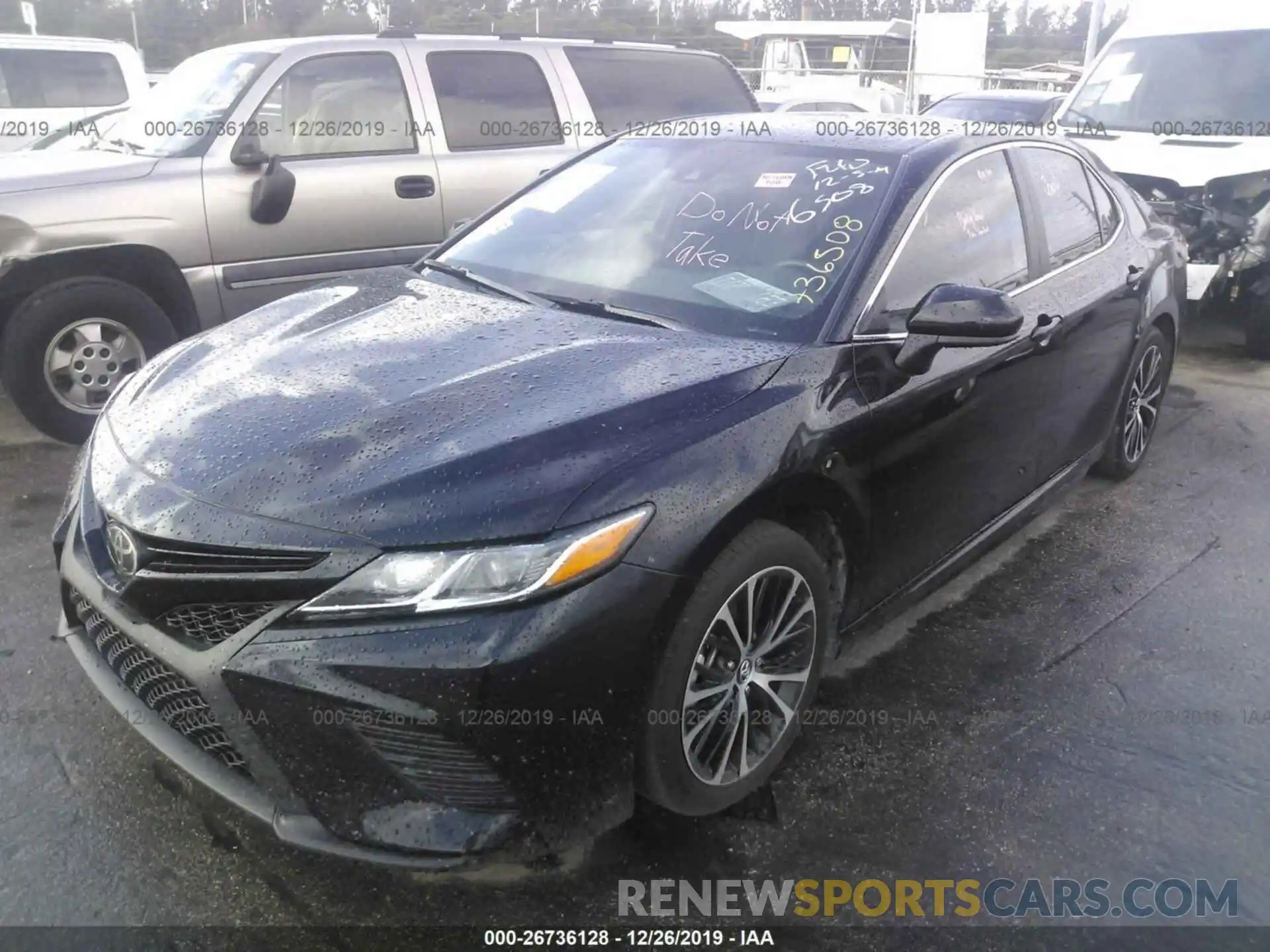 2 Photograph of a damaged car 4T1B11HK9KU736508 TOYOTA CAMRY 2019