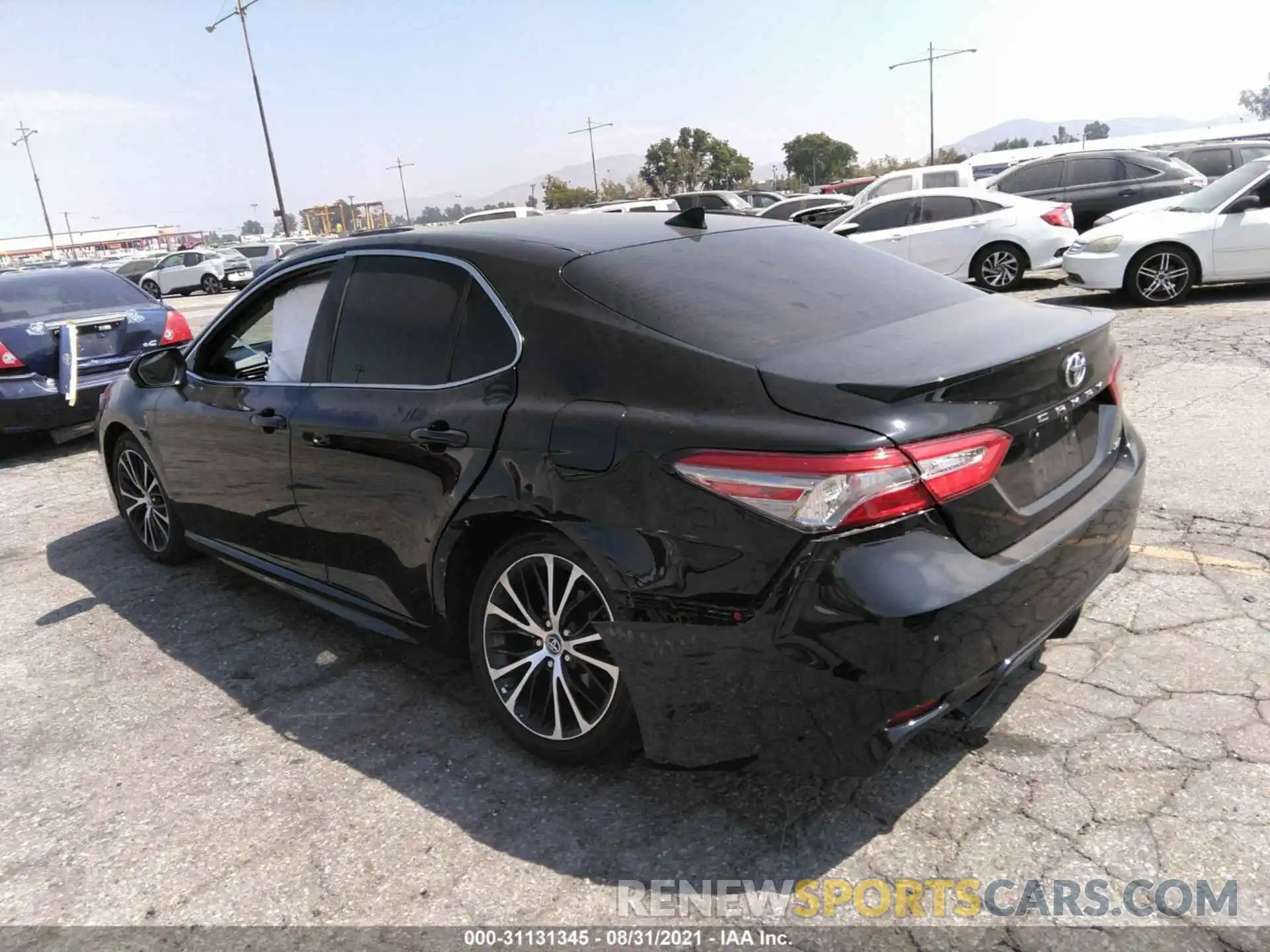 3 Photograph of a damaged car 4T1B11HK9KU739084 TOYOTA CAMRY 2019