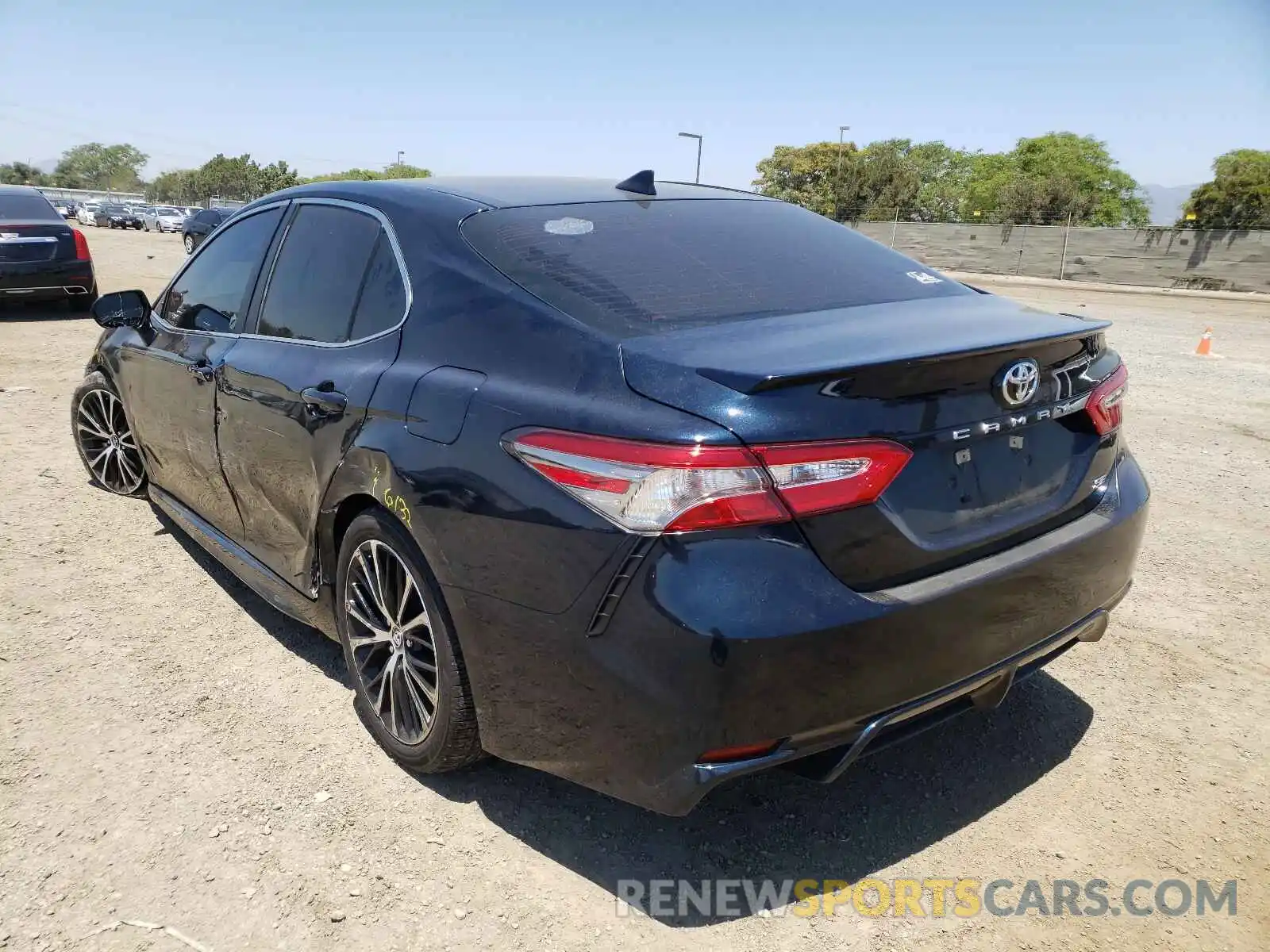 3 Photograph of a damaged car 4T1B11HK9KU744463 TOYOTA CAMRY 2019