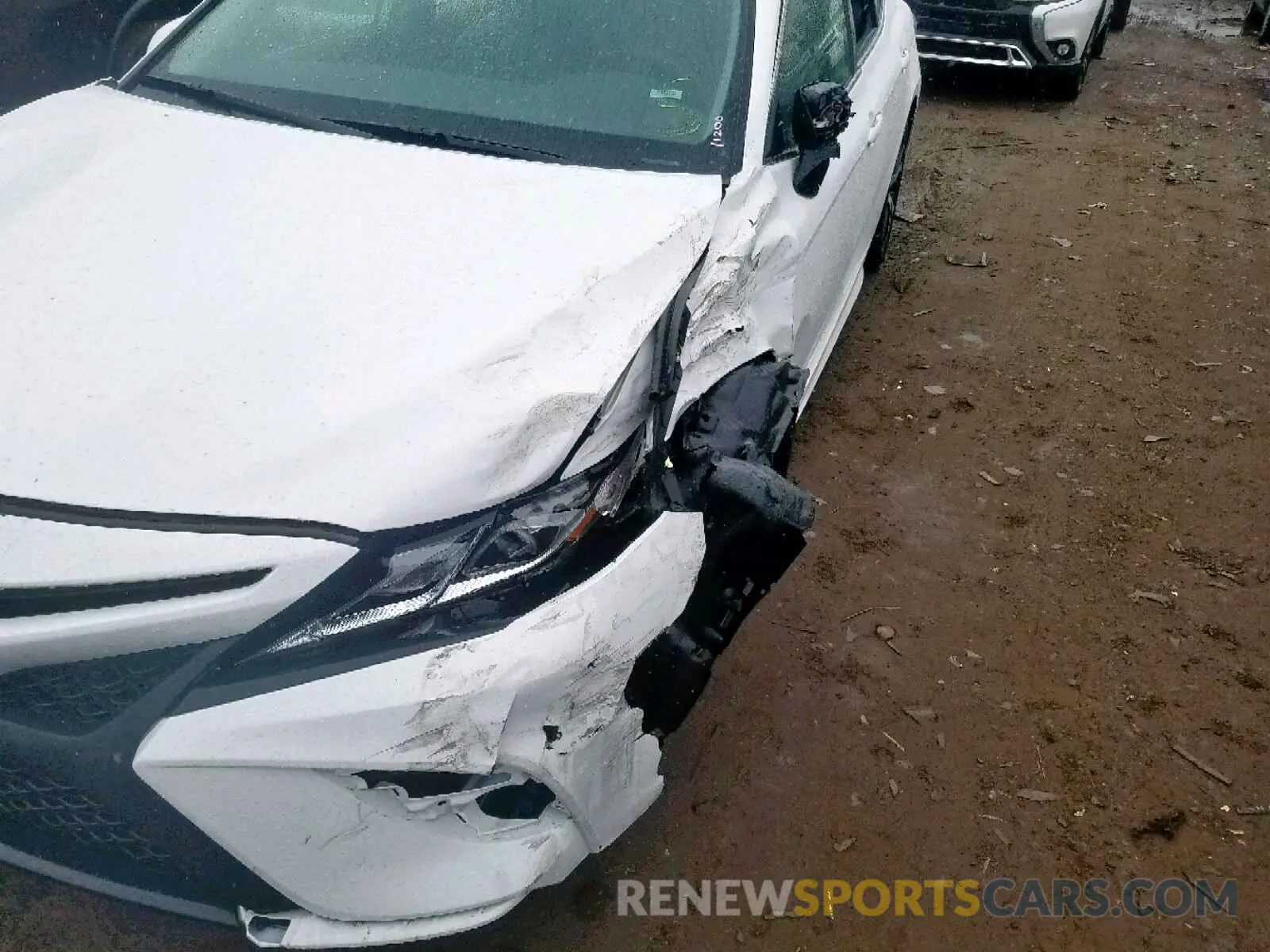 9 Photograph of a damaged car 4T1B11HK9KU744625 TOYOTA CAMRY 2019