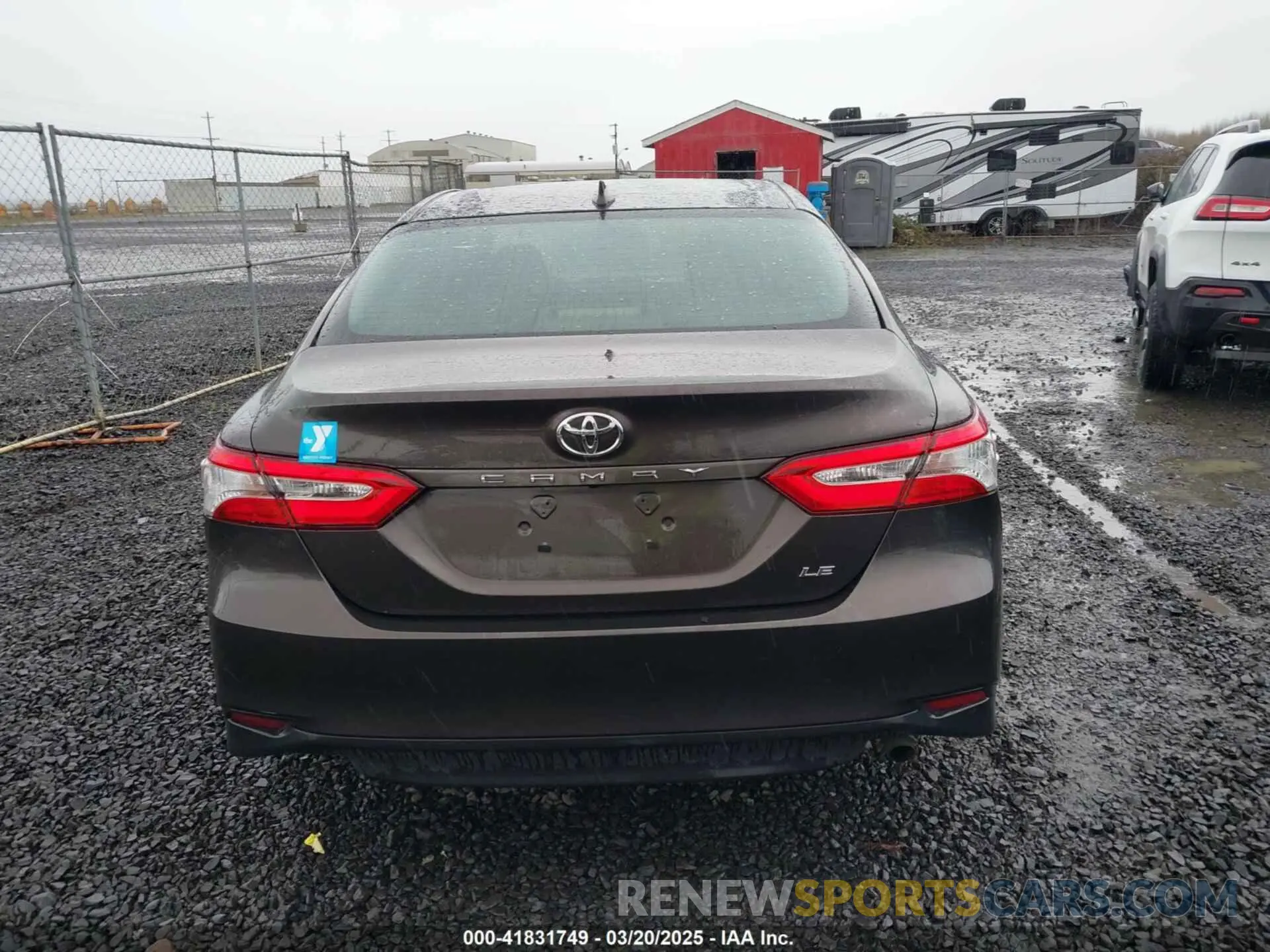 17 Photograph of a damaged car 4T1B11HK9KU744852 TOYOTA CAMRY 2019