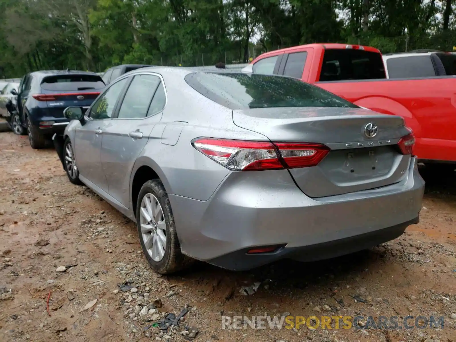 3 Photograph of a damaged car 4T1B11HK9KU748805 TOYOTA CAMRY 2019