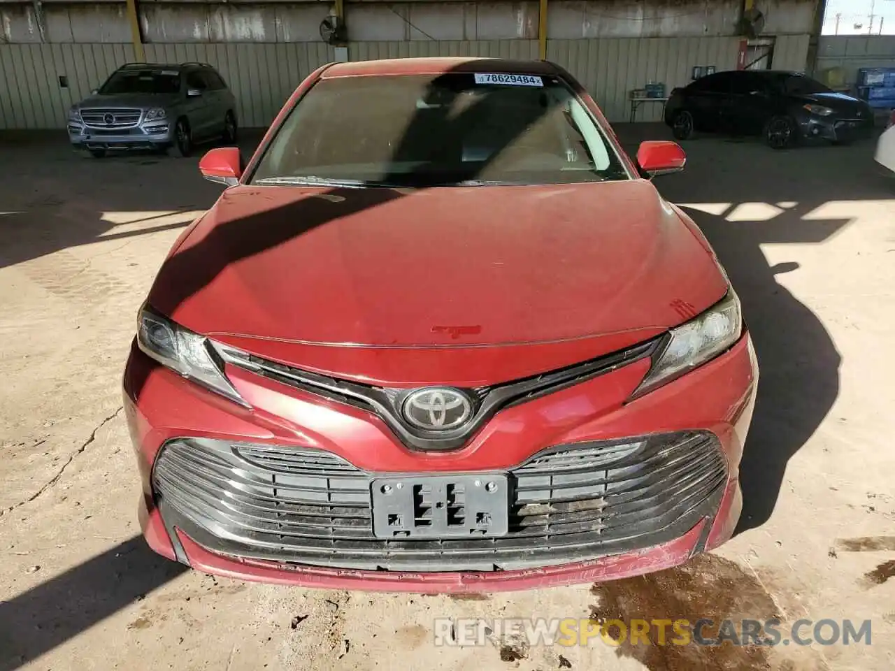 5 Photograph of a damaged car 4T1B11HK9KU751686 TOYOTA CAMRY 2019