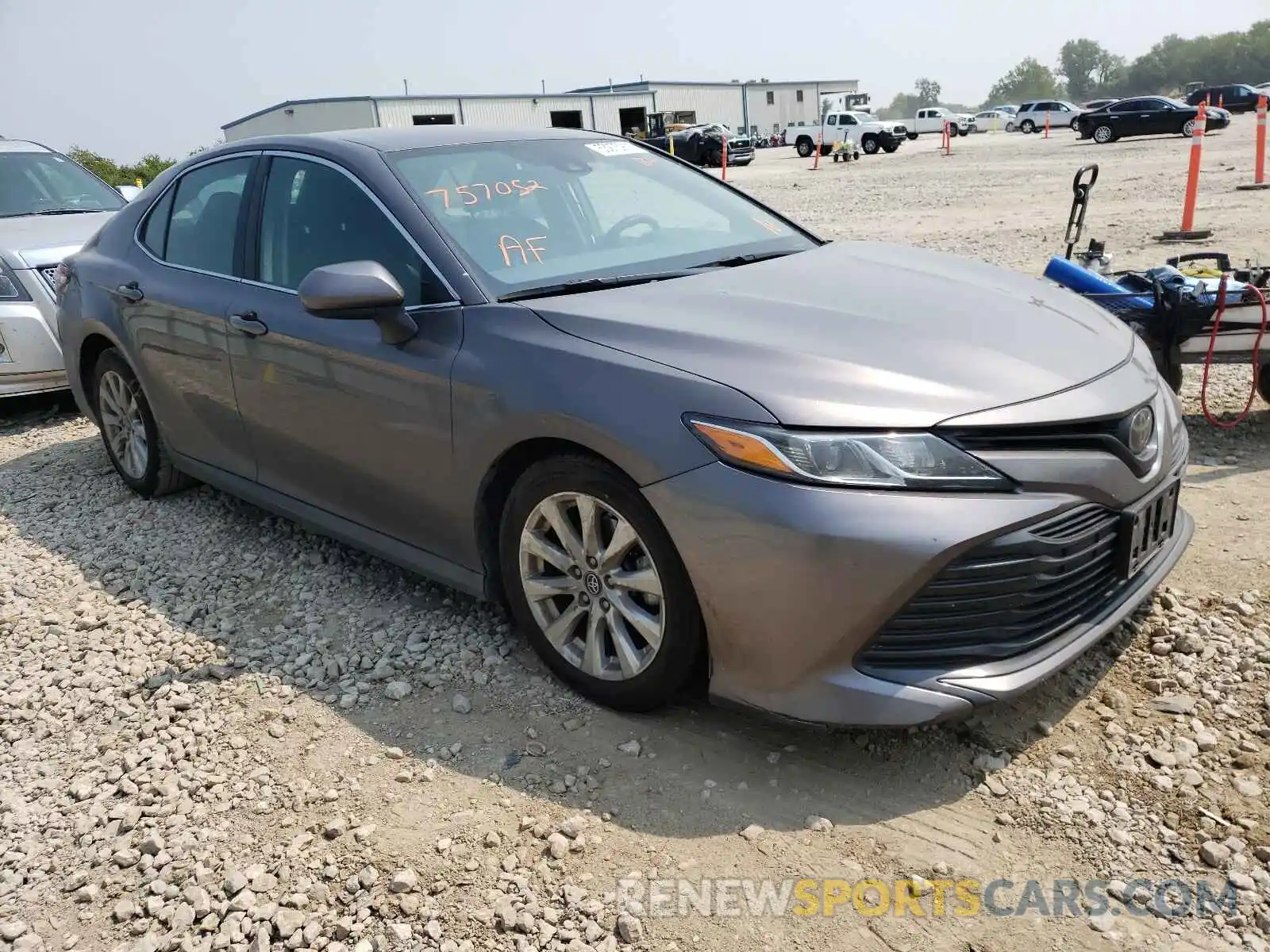 1 Photograph of a damaged car 4T1B11HK9KU757052 TOYOTA CAMRY 2019