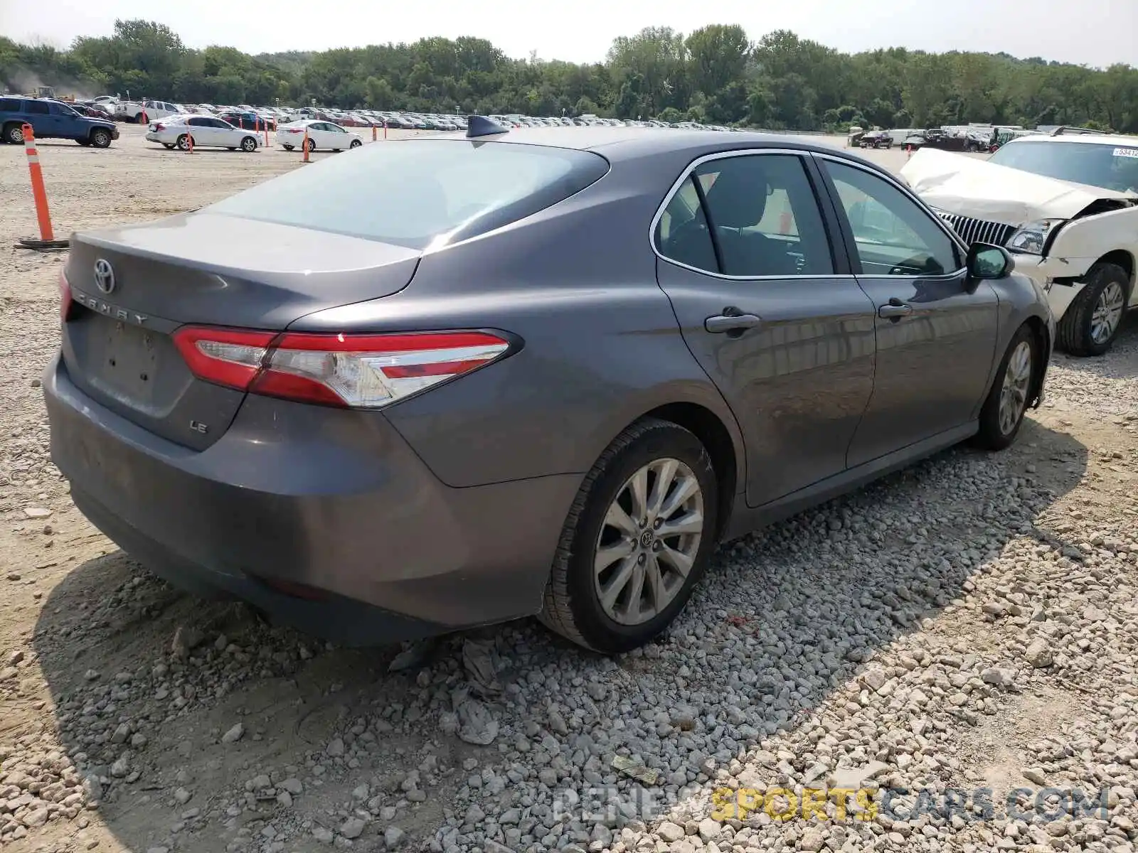 4 Photograph of a damaged car 4T1B11HK9KU757052 TOYOTA CAMRY 2019