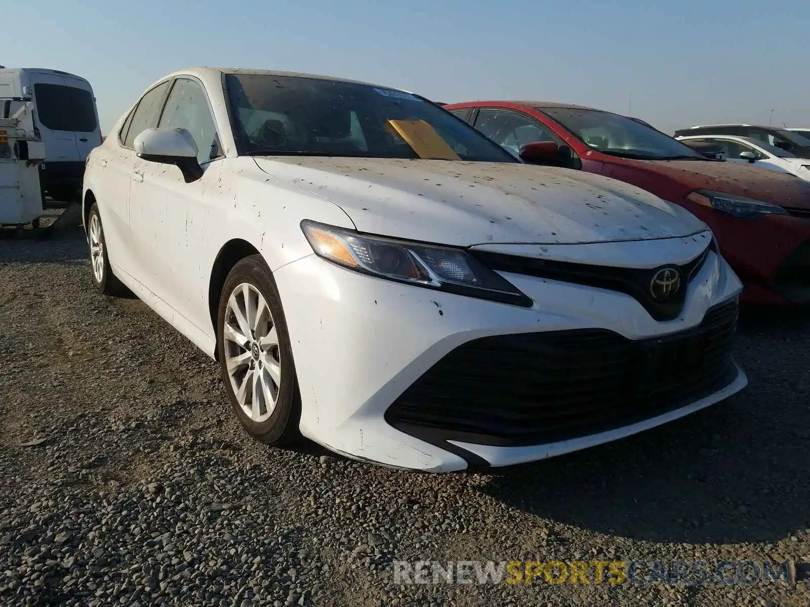 1 Photograph of a damaged car 4T1B11HK9KU759058 TOYOTA CAMRY 2019