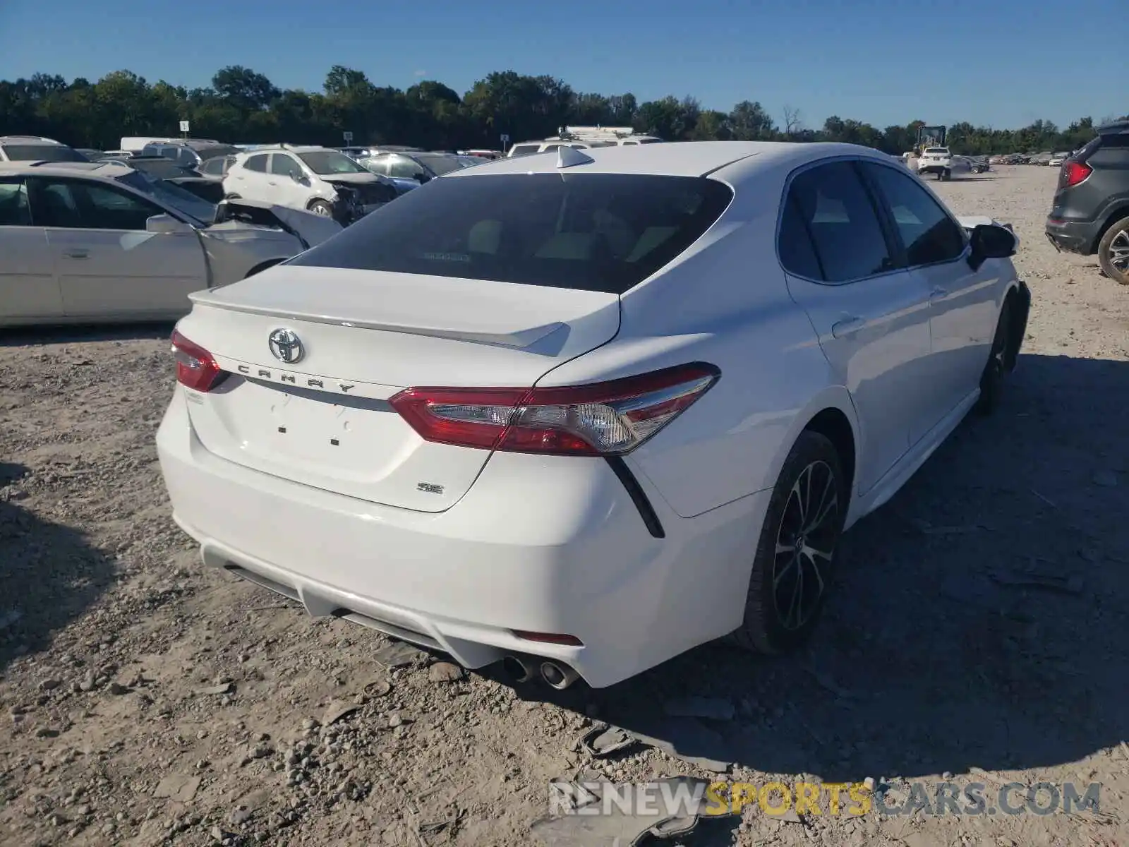 4 Photograph of a damaged car 4T1B11HK9KU759903 TOYOTA CAMRY 2019