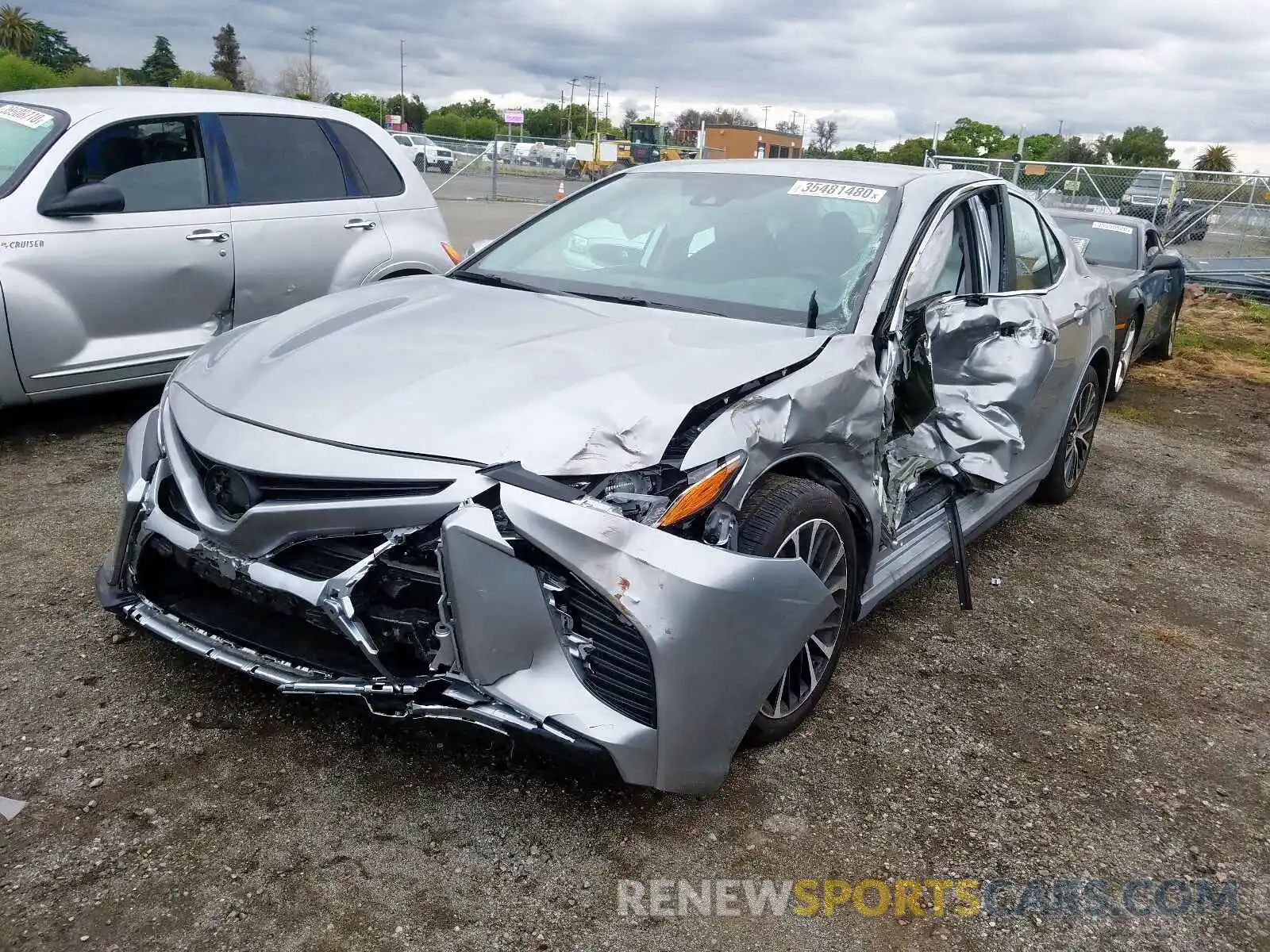 2 Photograph of a damaged car 4T1B11HK9KU763756 TOYOTA CAMRY 2019